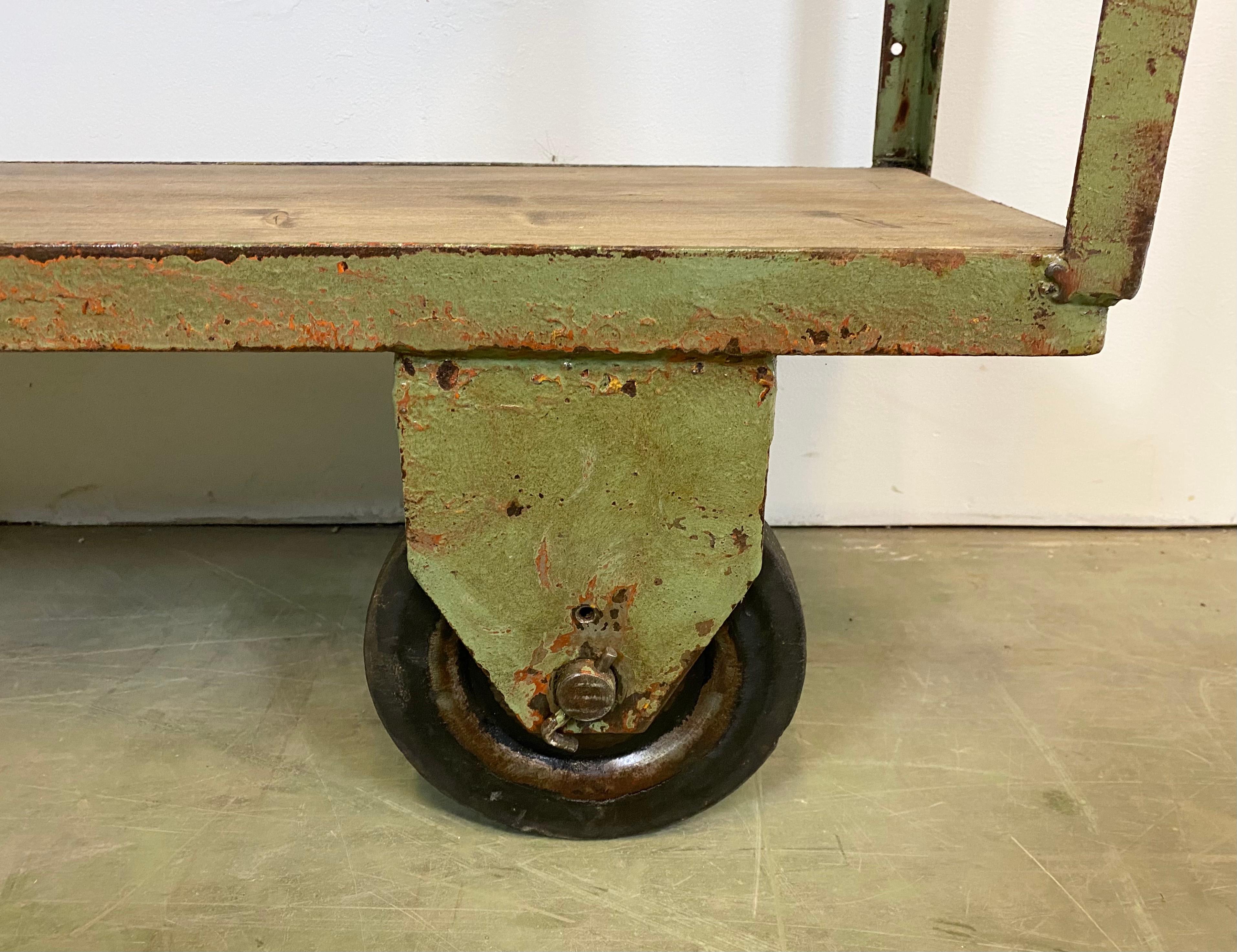 Green Industrial Shelf with Wheels, 1960s 2