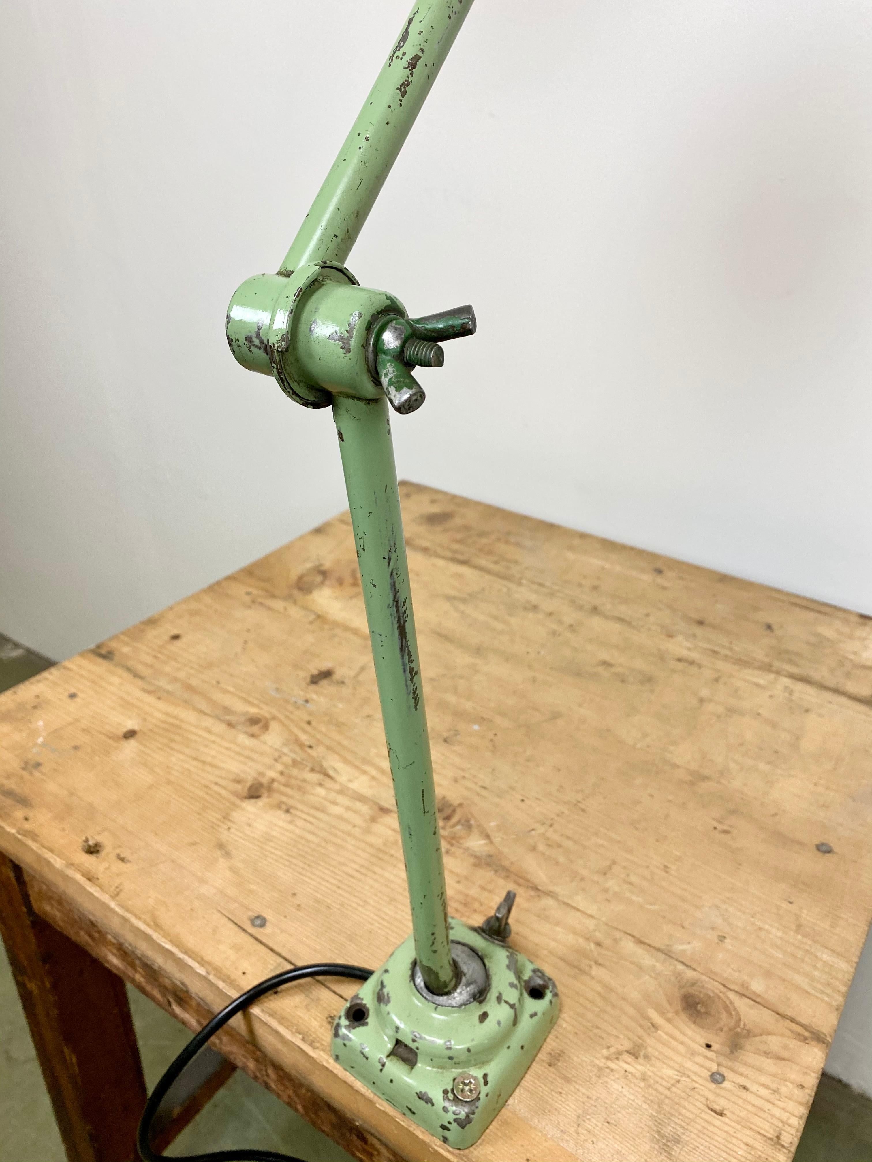 Green Industrial Table Lamp, 1960s 4