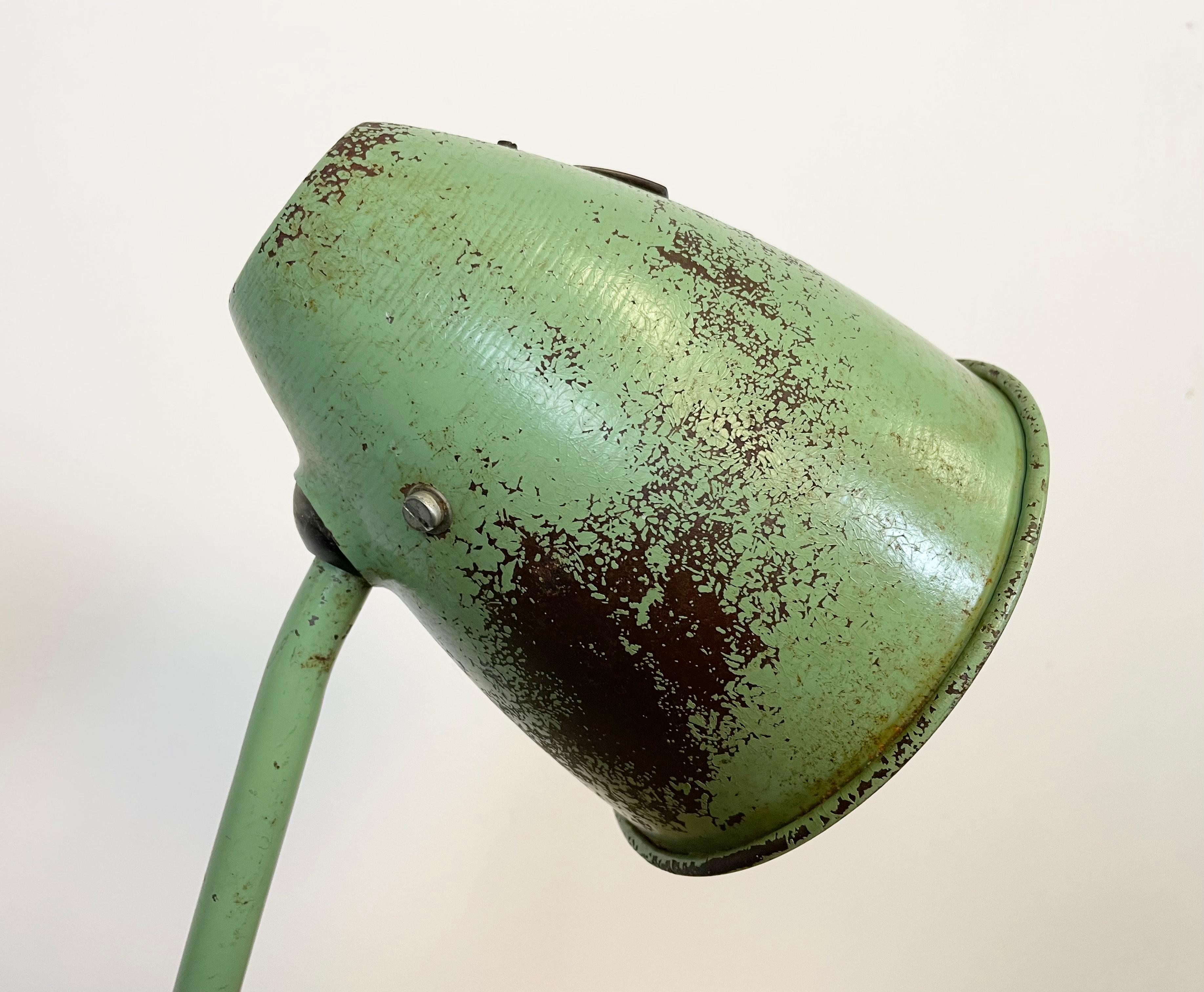 Green Industrial Table Lamp, 1960s For Sale 11
