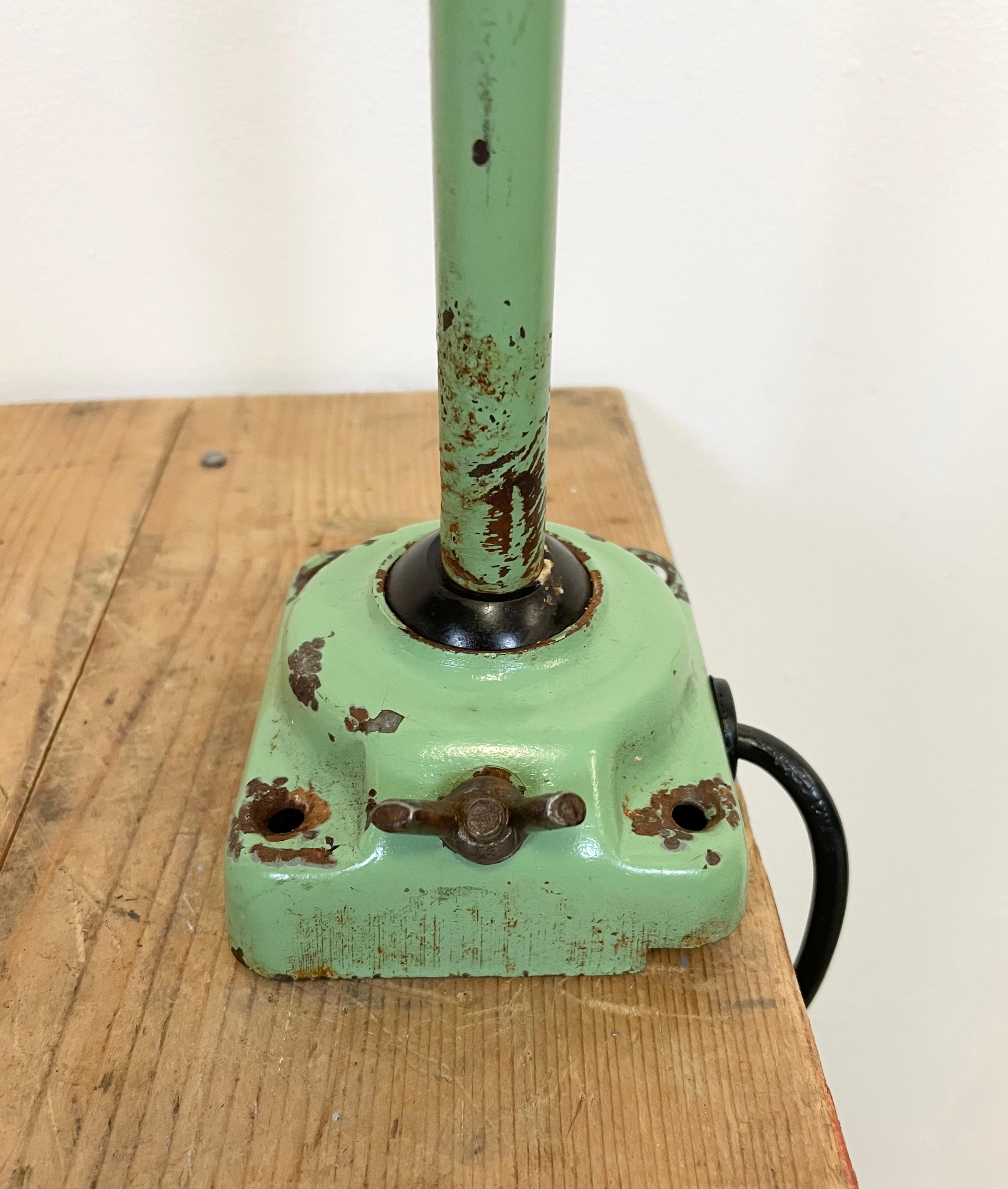 Green Industrial Table Lamp, 1960s In Good Condition For Sale In Kojetice, CZ