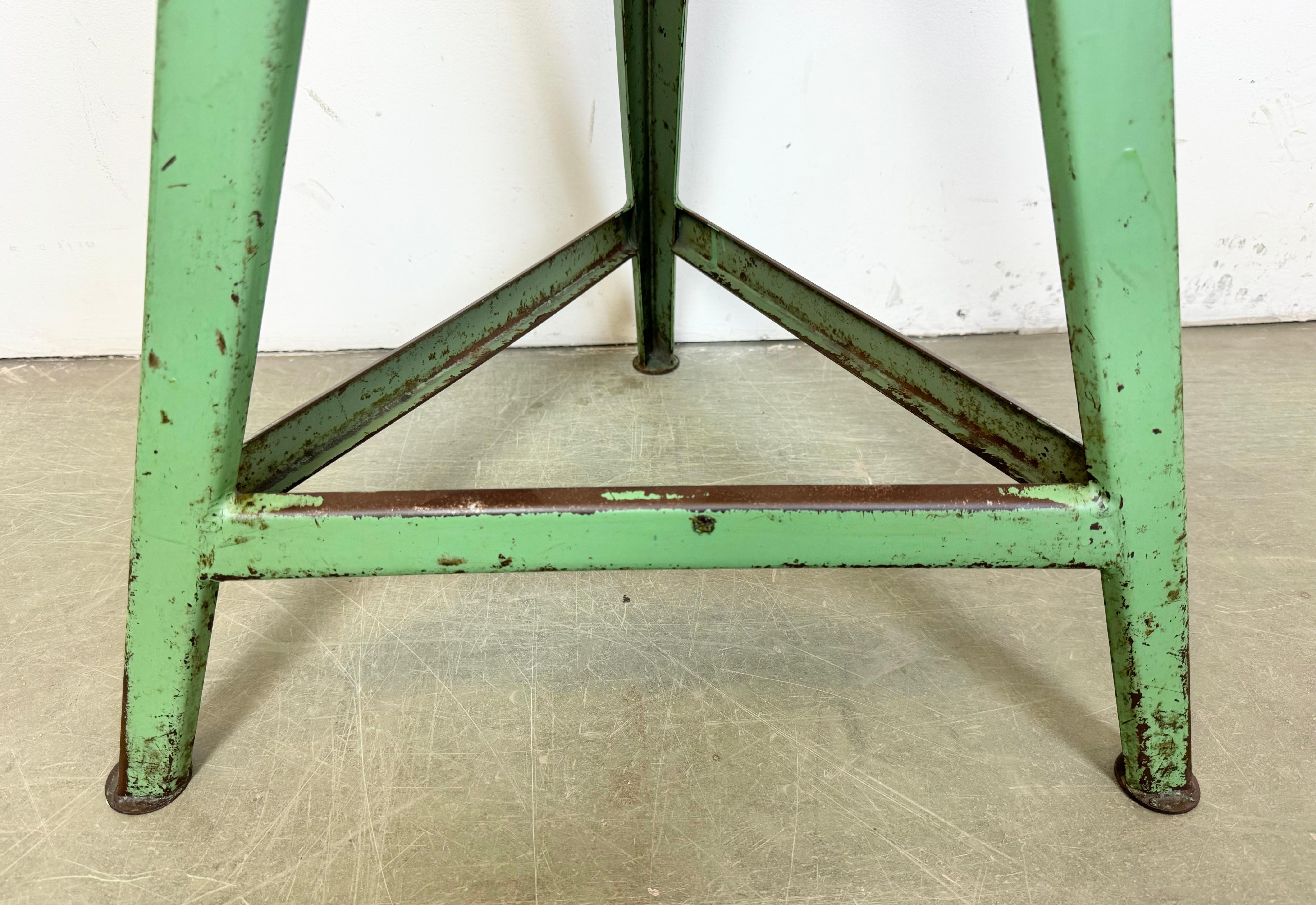Green Industrial Workshop Stool, 1960s For Sale 6