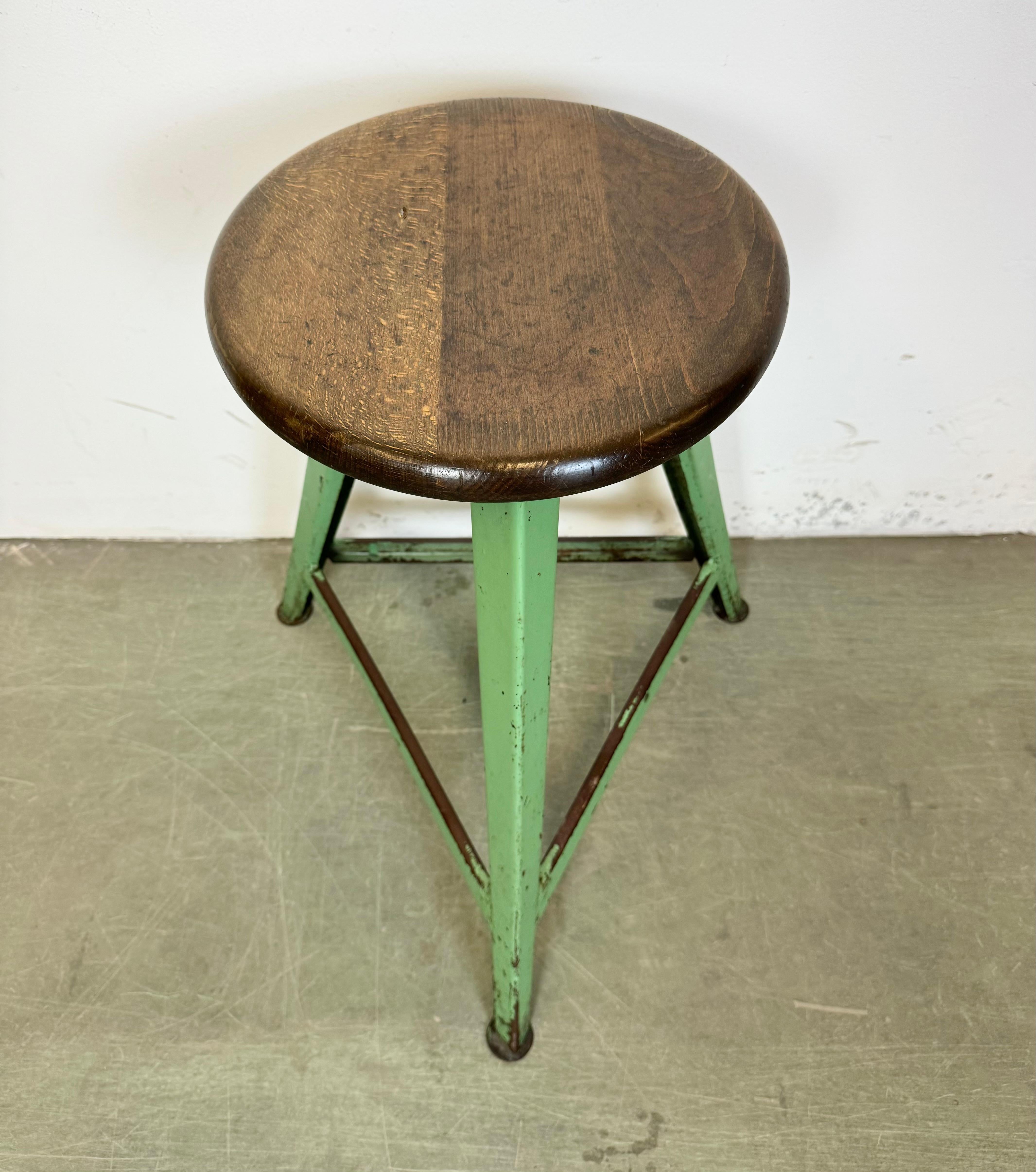20th Century Green Industrial Workshop Stool, 1960s For Sale