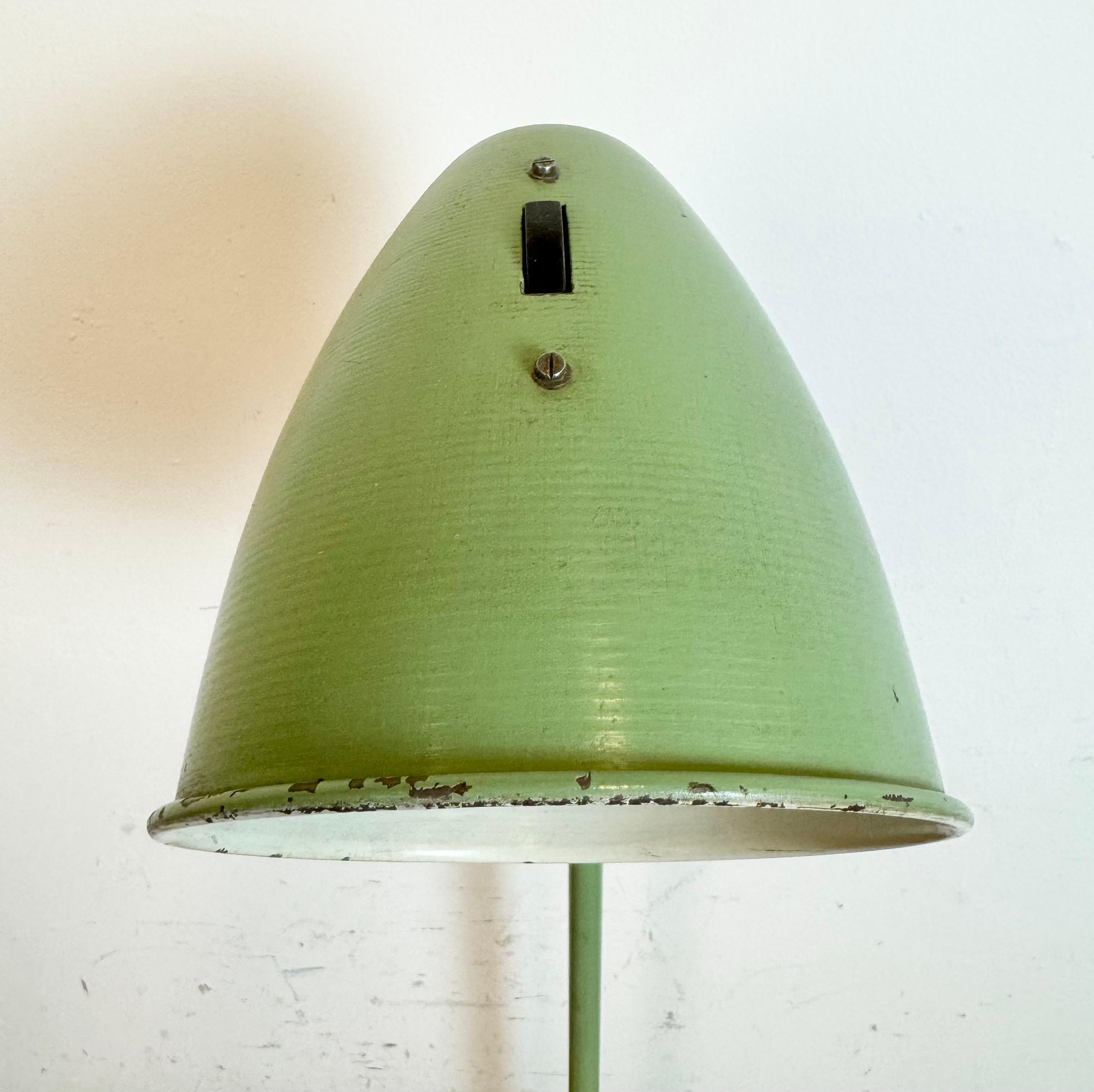 Green Industrial Workshop Table Lamp, 1960s For Sale 11