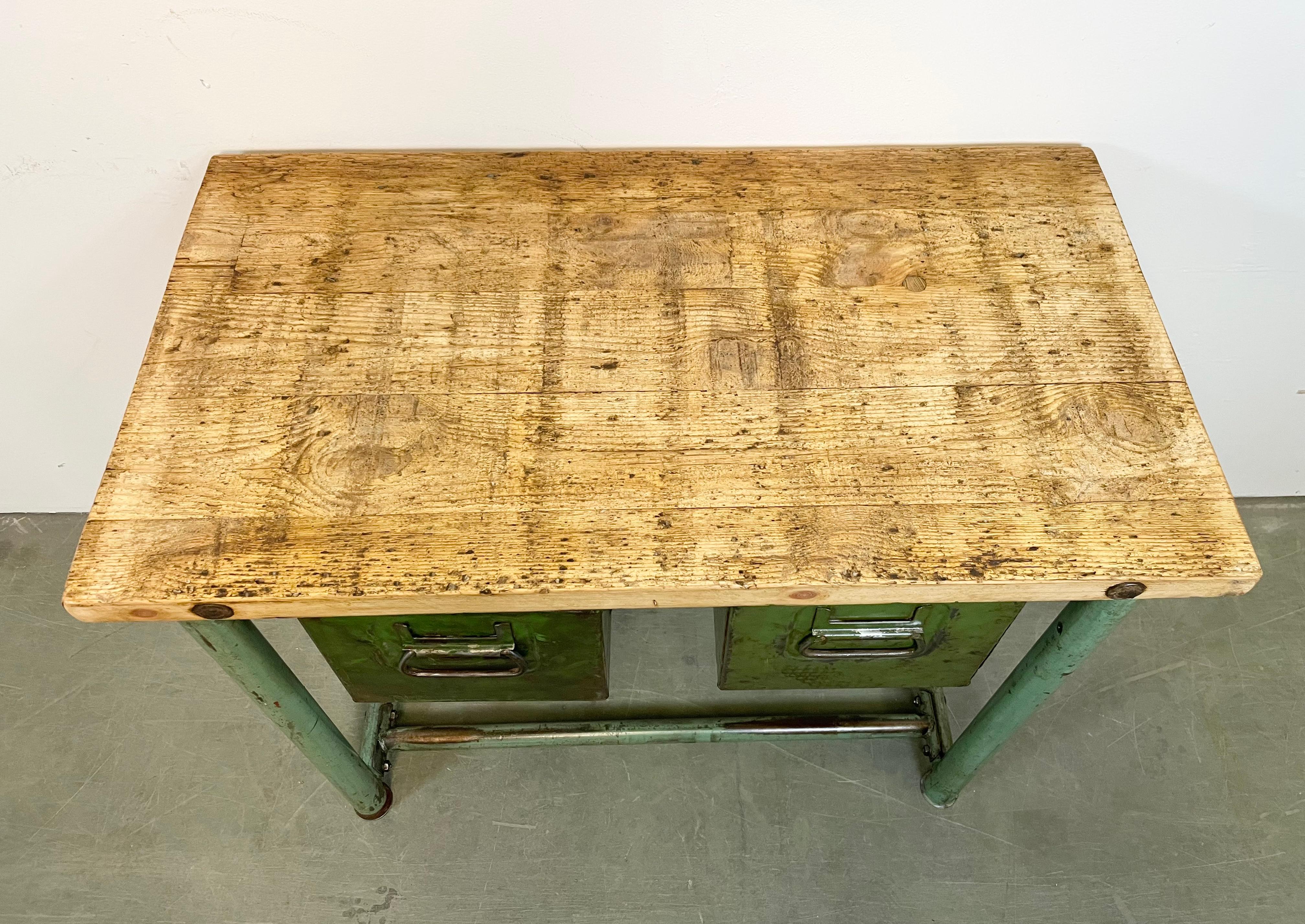 Green Industrial Worktable with Two Iron Drawers, 1960s For Sale 1