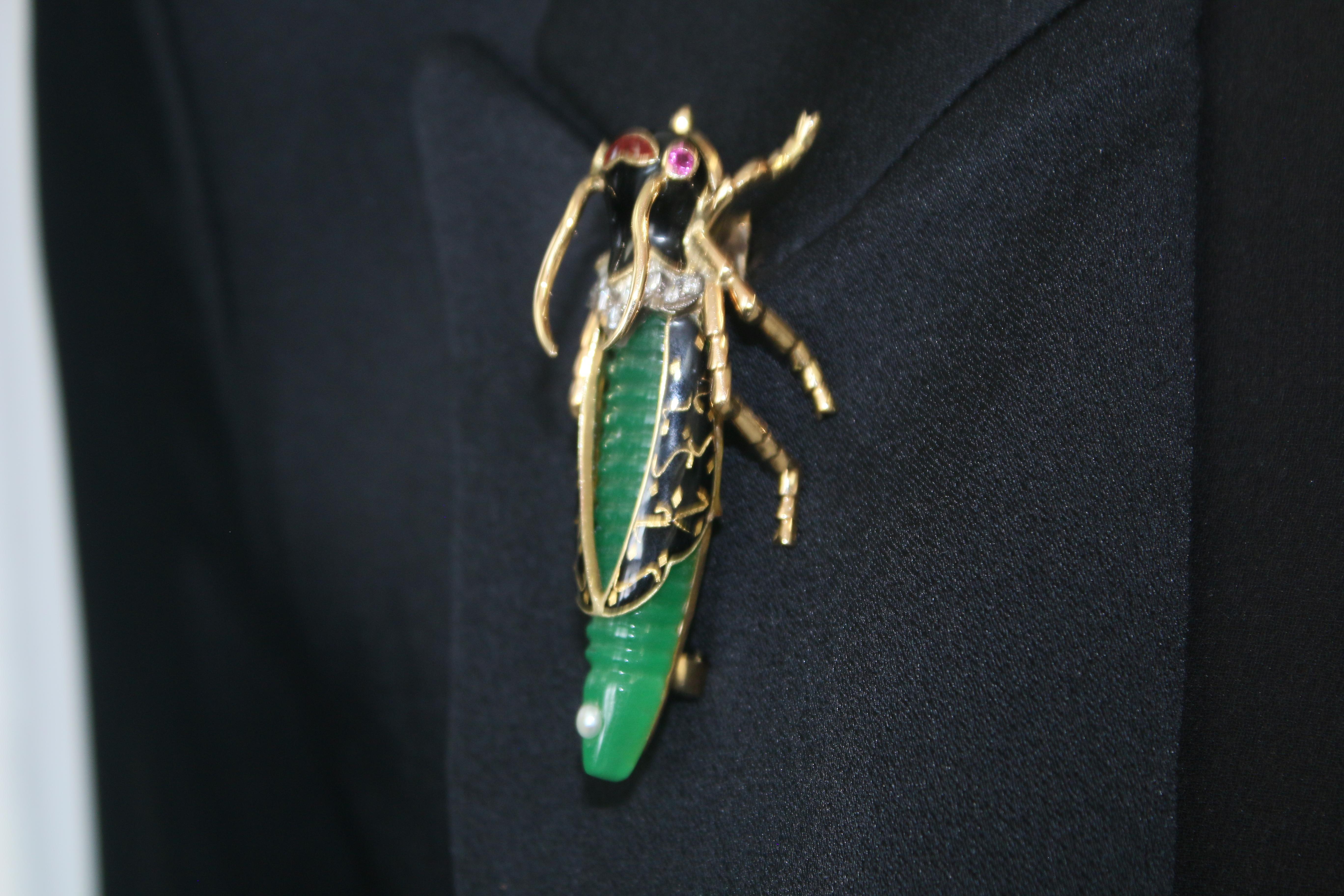 Introducing our Green Body Bug Pin, a unique and charming accessory that adds a touch of whimsy and elegance to your attire. This delightful bug pin features a vibrant green body and intricate detailing, meticulously crafted to adorn your clothing