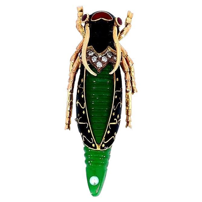 Green Insect Bug Inspired Diamond and Emerald Pin For Sale