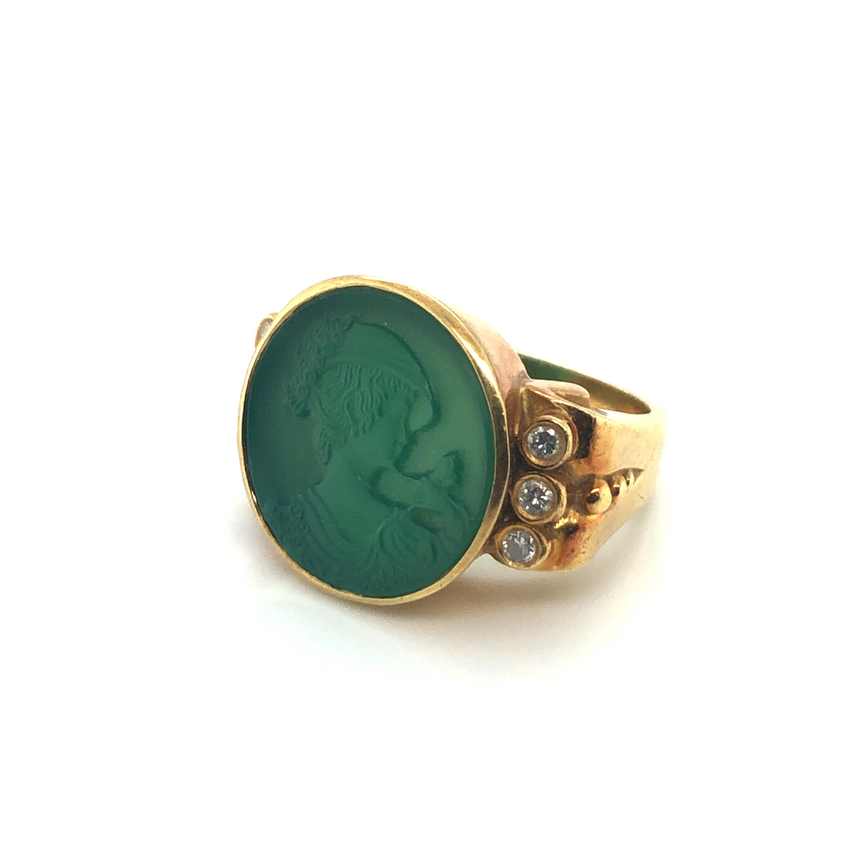 Green Intaglio Ring 18K Yellow Gold. Size 6.25

 13.34 Grams