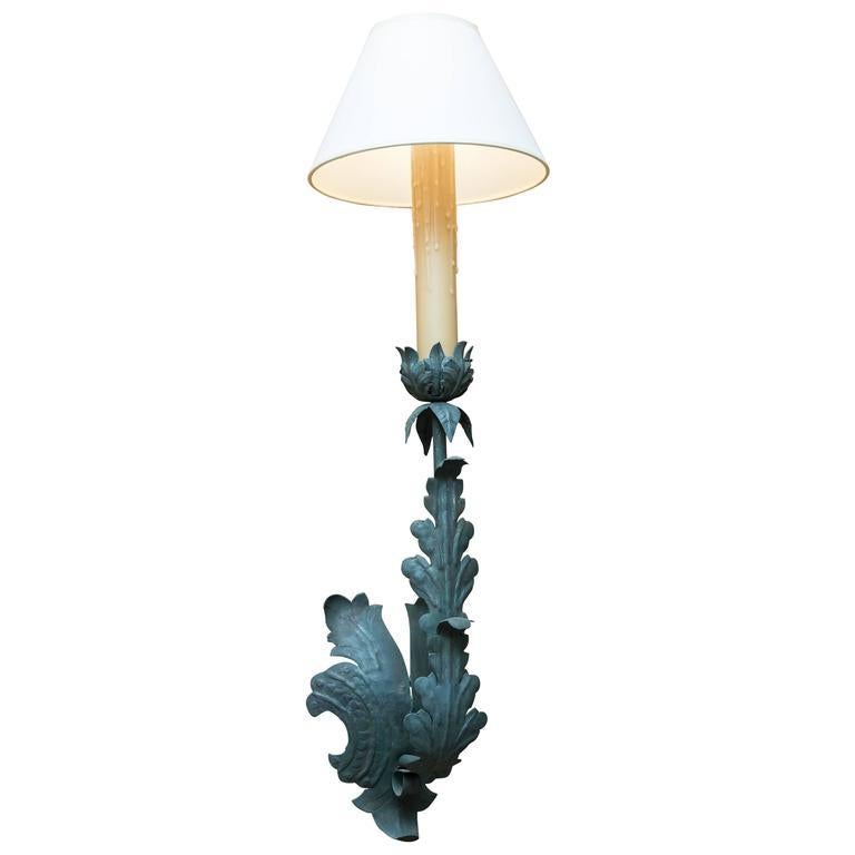 Green Iron Sconce In Good Condition For Sale In Southampton, NY