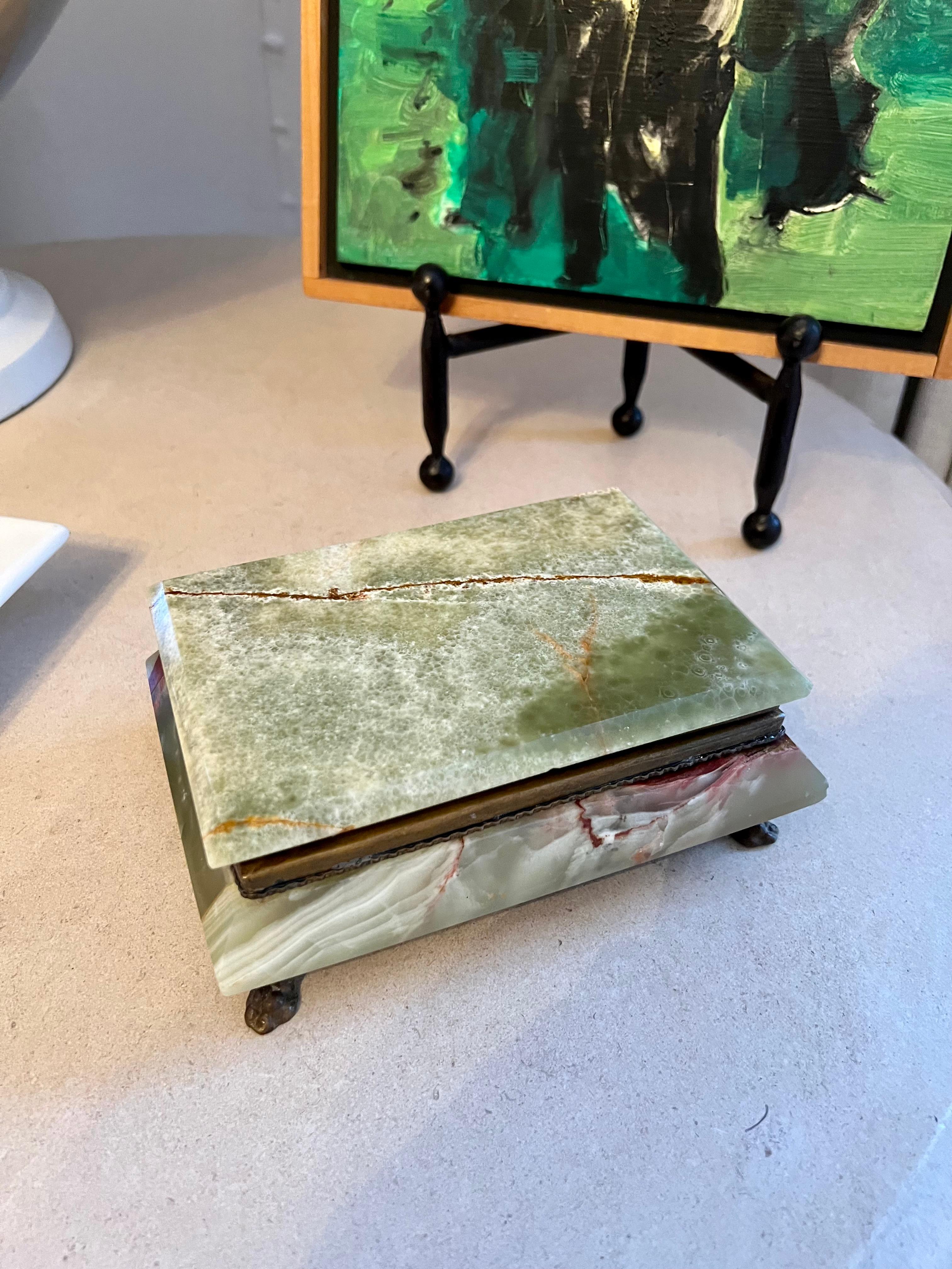 Green Italian Alabaster Box with Brass Claw Feet and Velveteen Lining In Good Condition In Los Angeles, CA