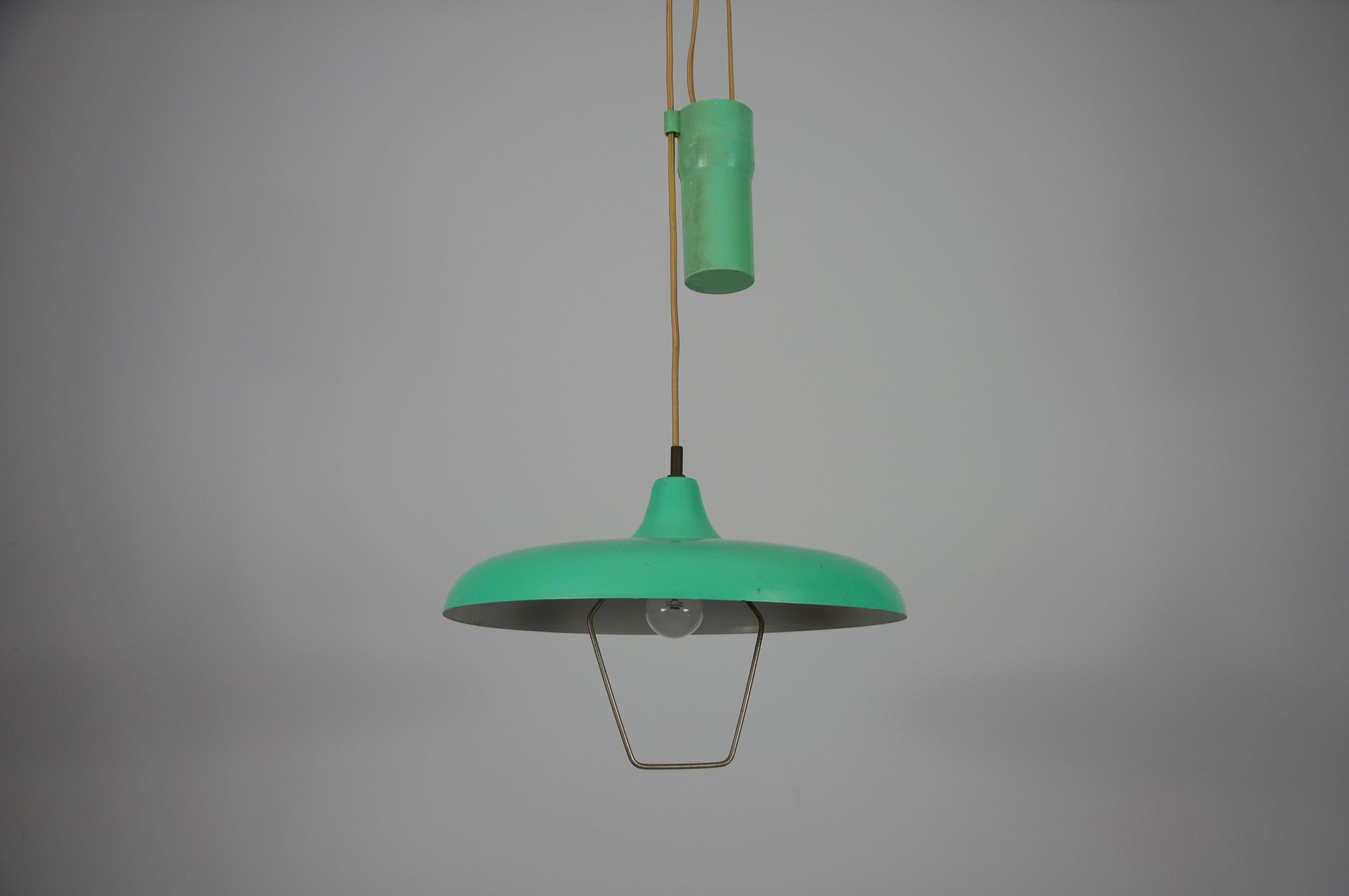 Italiano Lampada a sospensione a contrappeso Greene & Greene, anni '50 in vendita