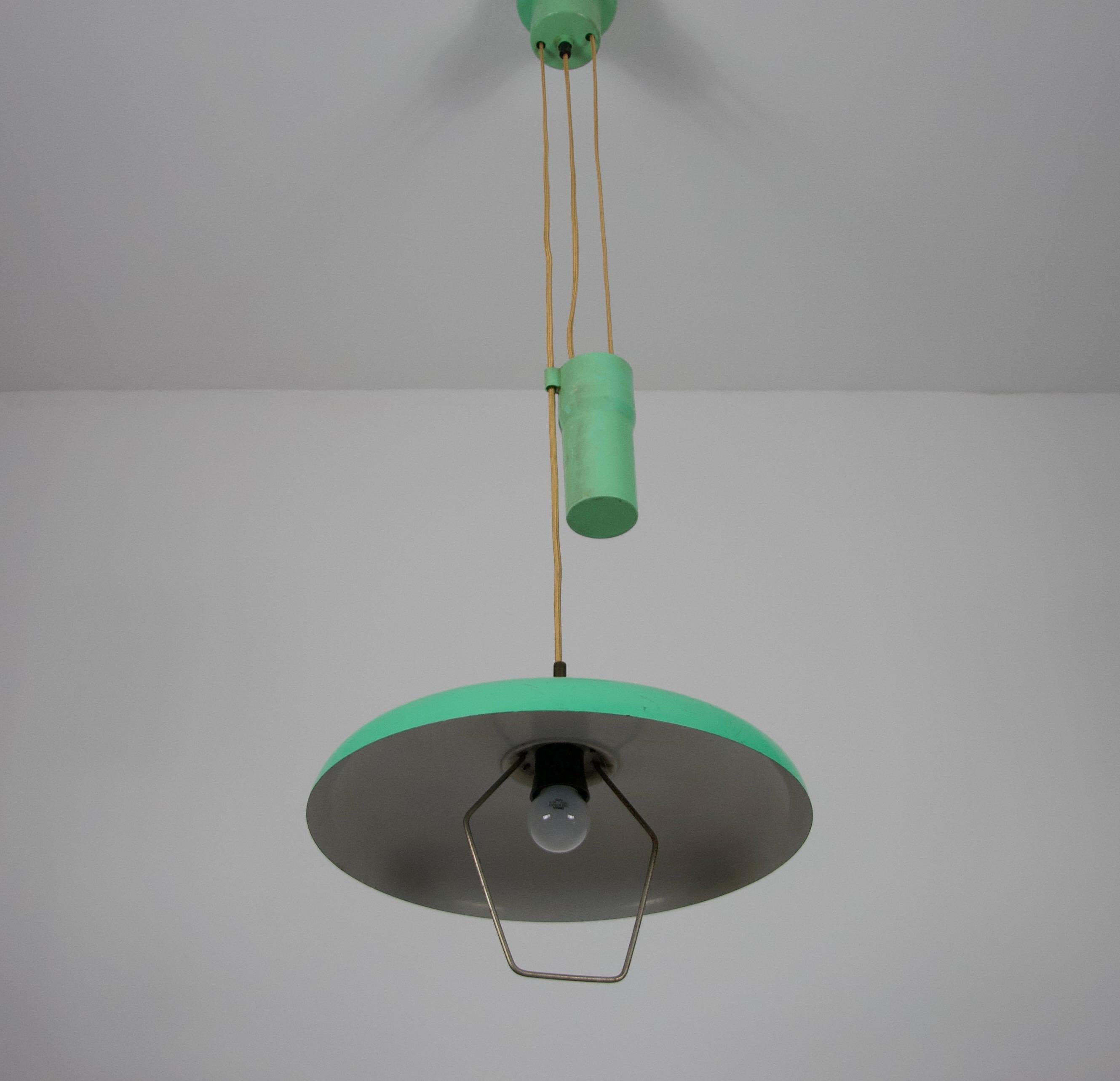 Alluminio Lampada a sospensione a contrappeso Greene & Greene, anni '50 in vendita