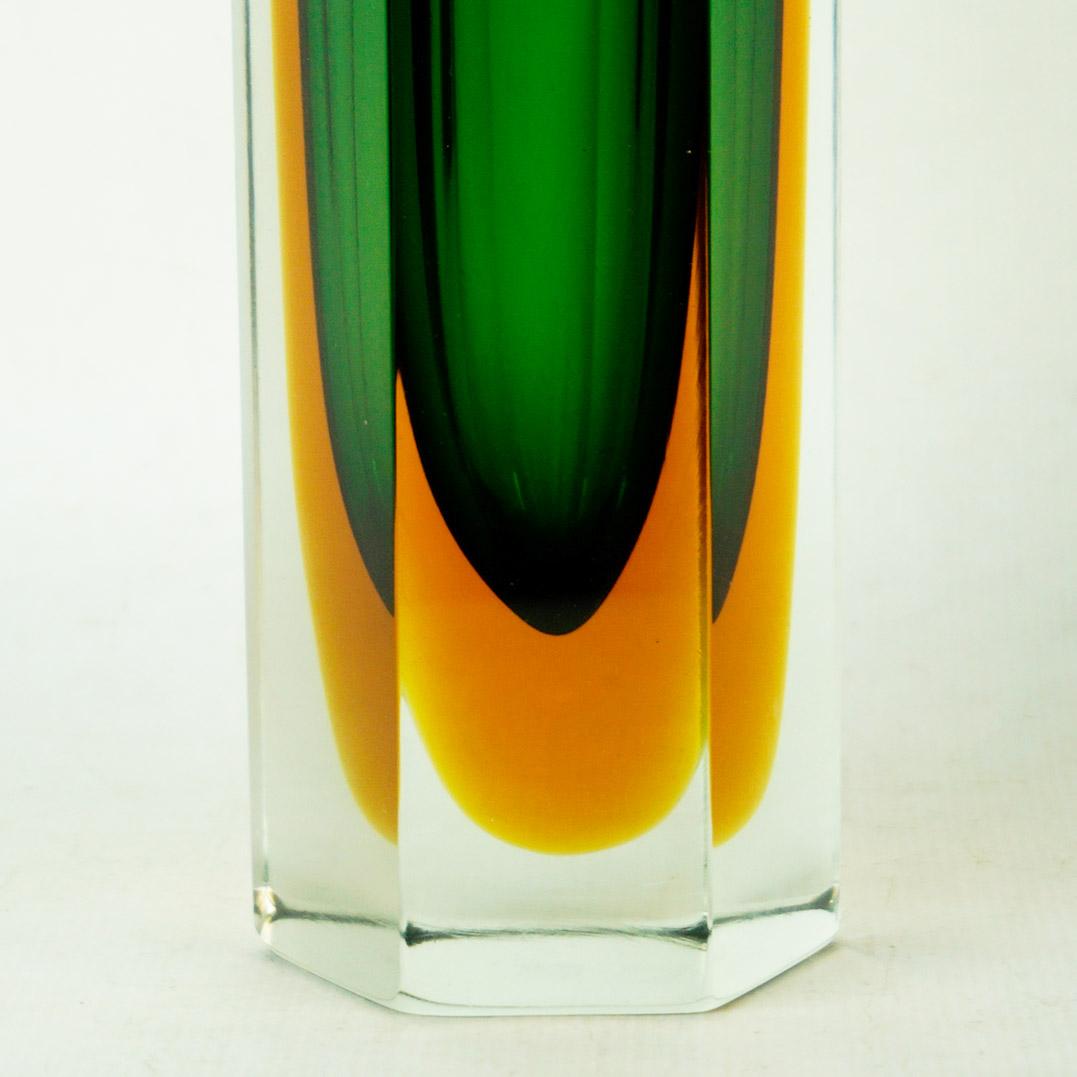 Italiano Vaso Sommerso verde di Murano di Flavio Poli per Seguso in vendita