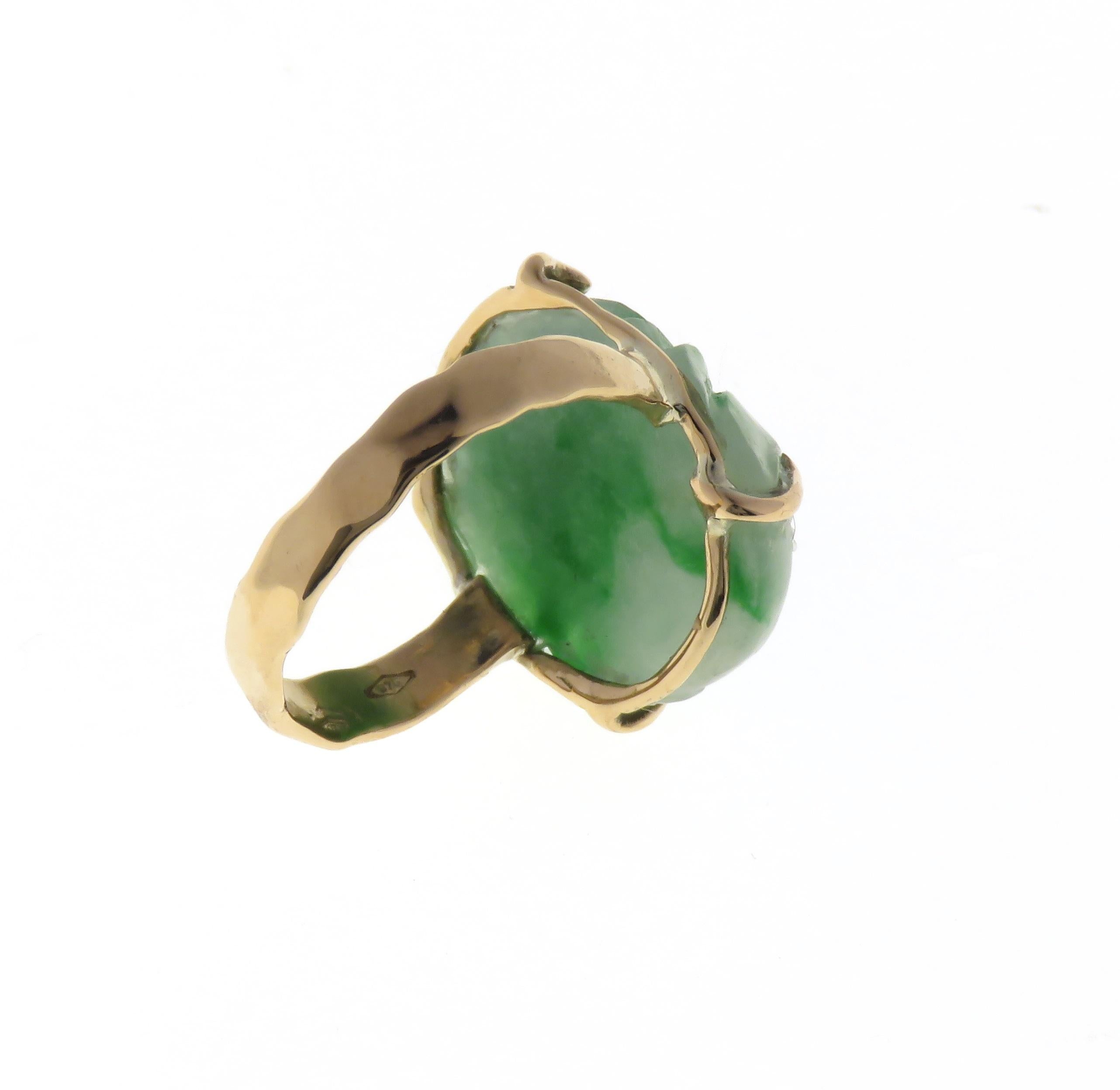 Women's Green Jade 9 Karat Rose Gold Ring Handcrafted in Italy For Sale