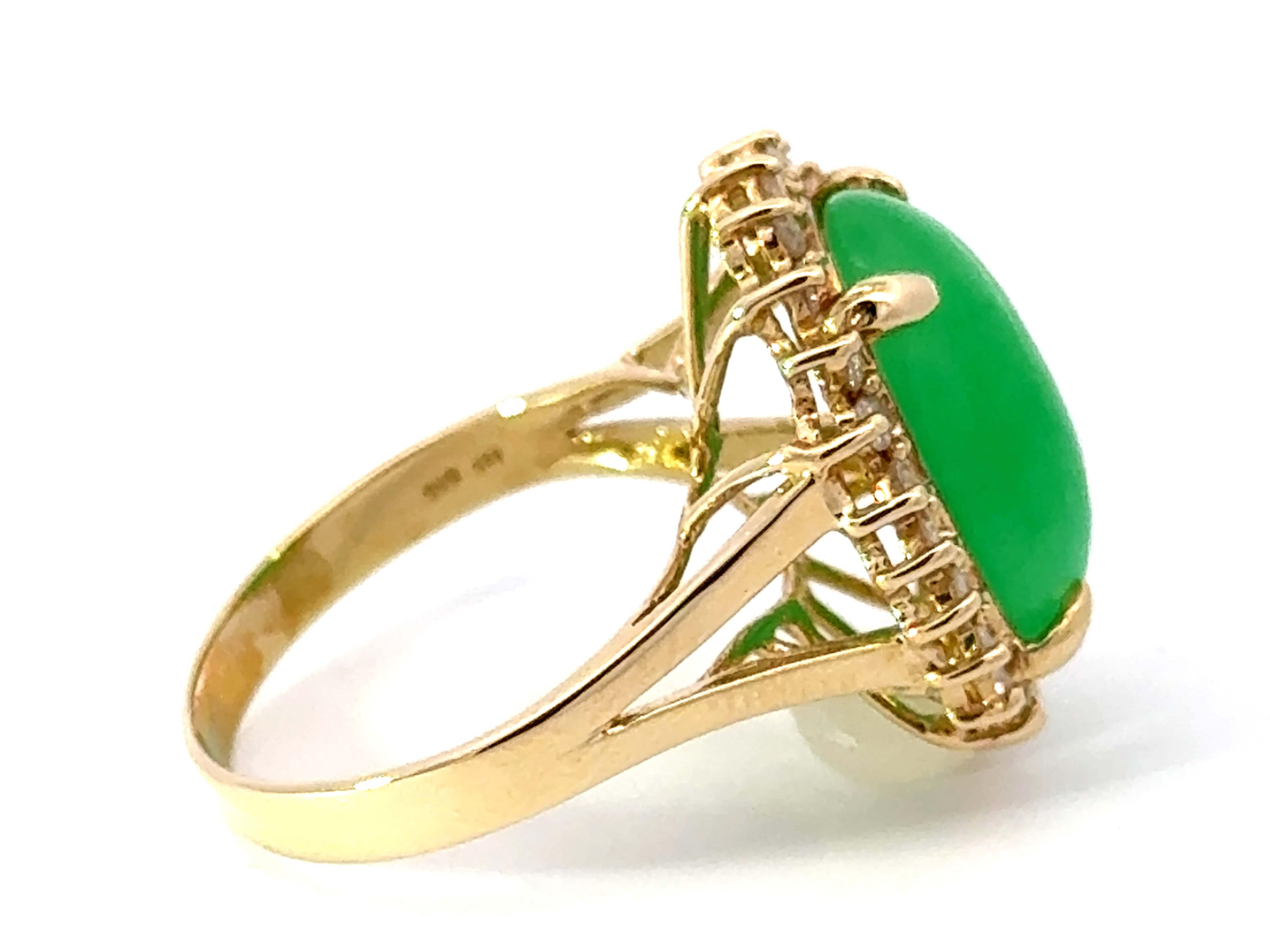 Women's Green Jade Cabochon Diamond Halo Ring 14k Yellow Gold For Sale
