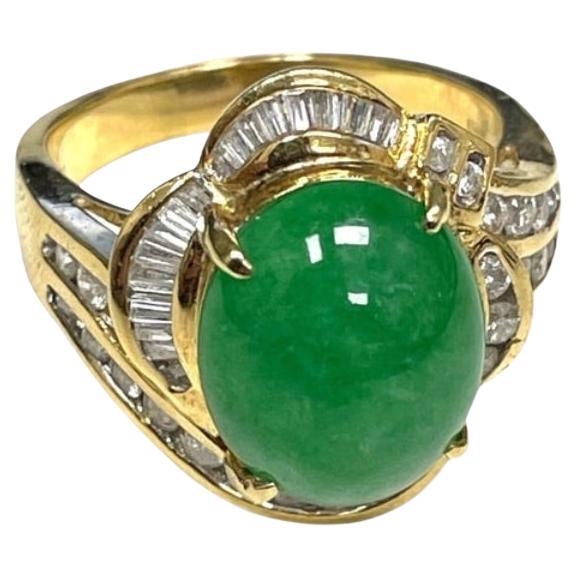 Green Jade Cabochon Ring Diamond Baguette Ballerina Halo Round Diamond Shoulders For Sale