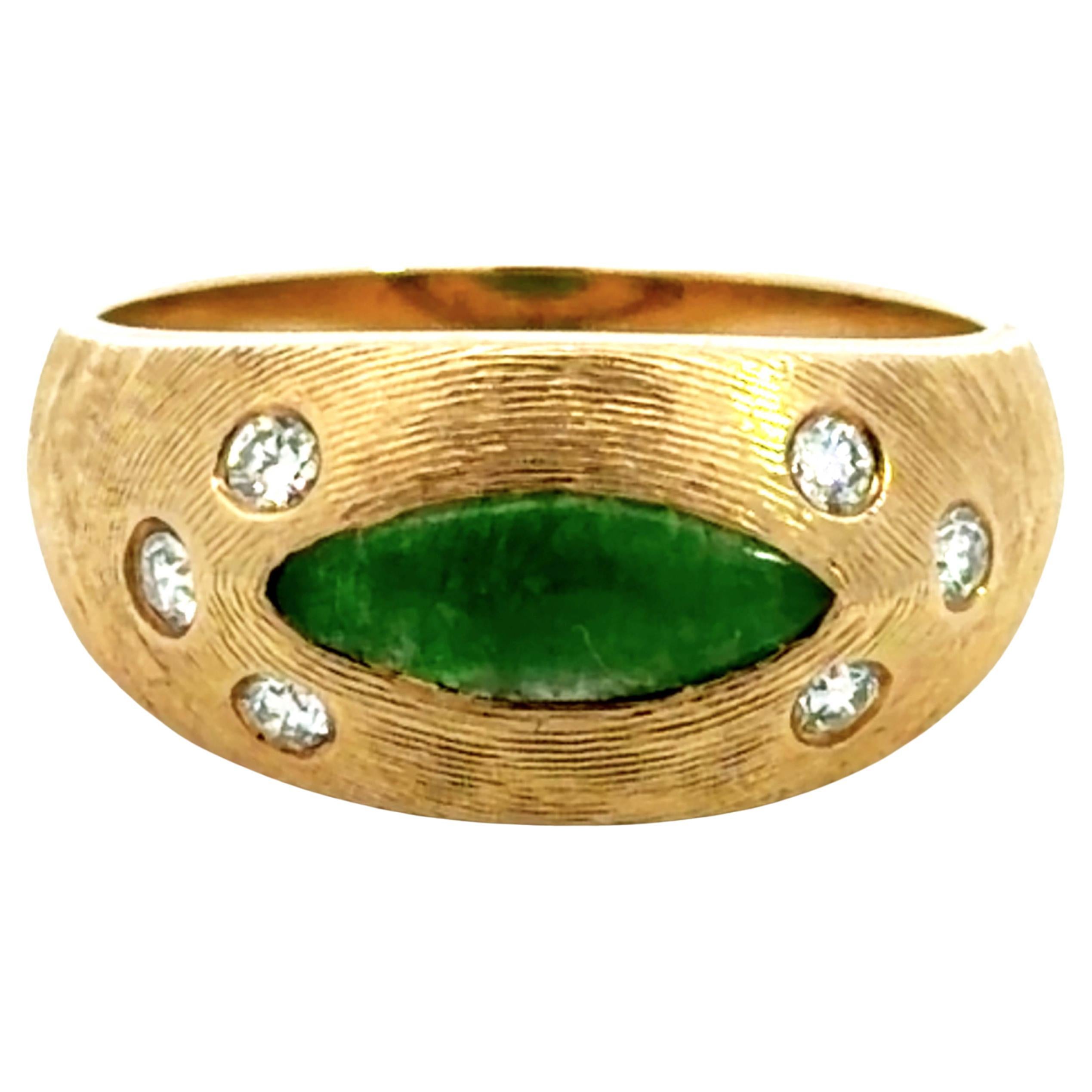 Bague en or jaune 14k Jade vert diamant satiné