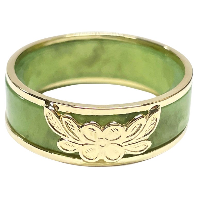 Green Jade Two-Part Gold Ring For Sale at 1stDibs