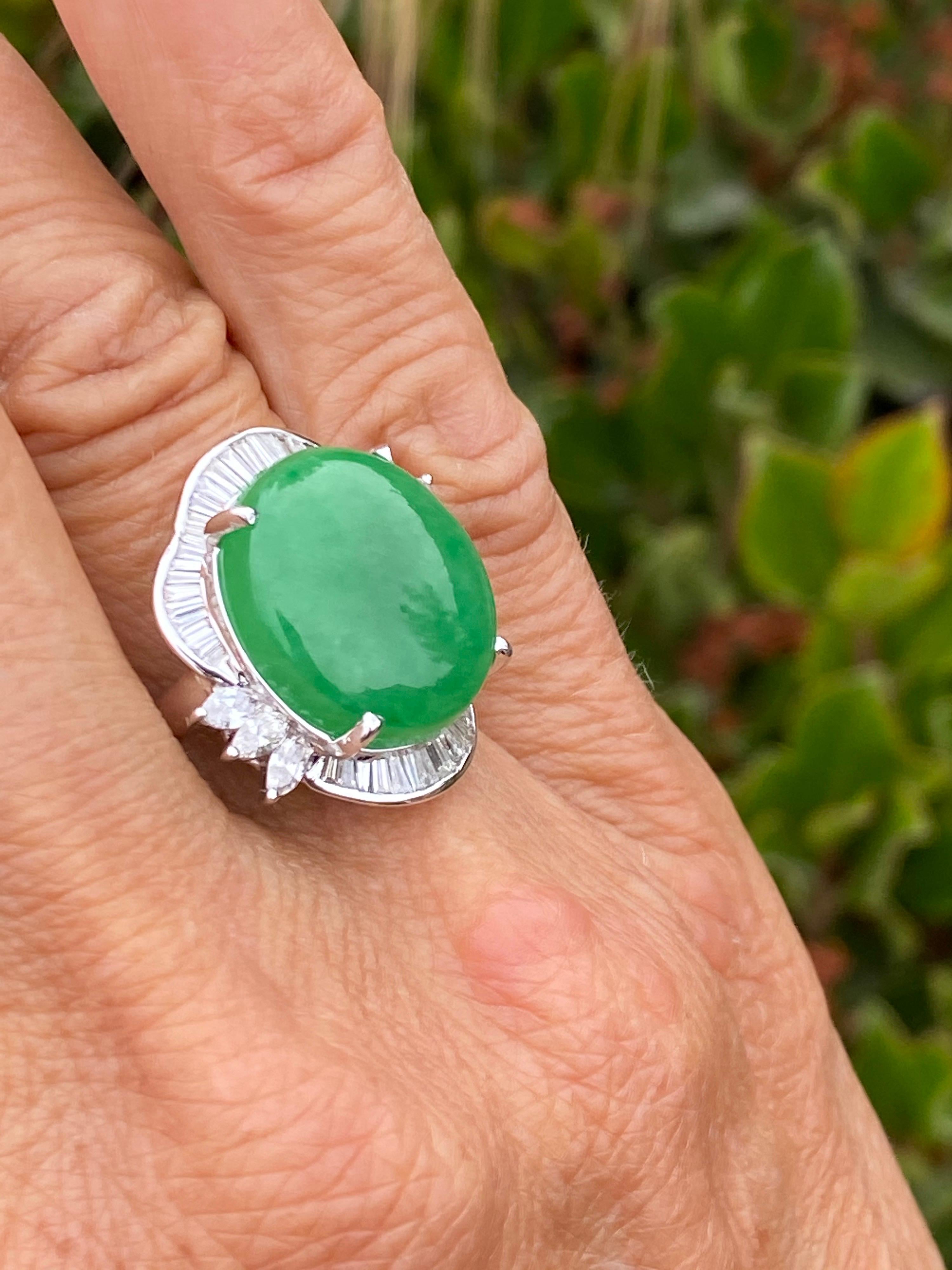 15 Ct. Jadeite and Diamond Ballerina Ring 14 Karat White Gold In Excellent Condition For Sale In Laguna Hills, CA