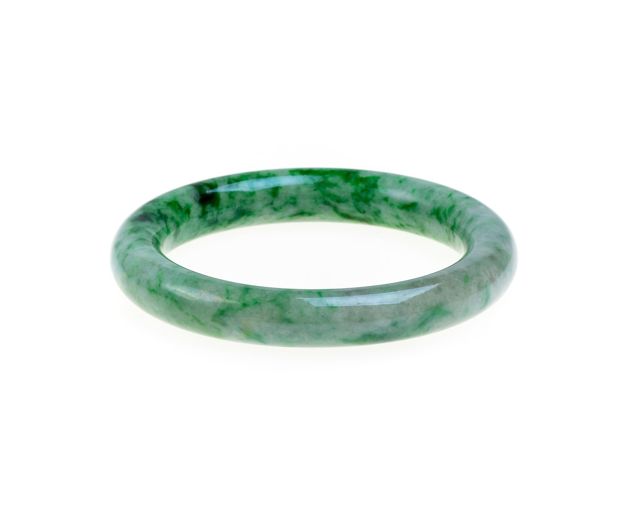 Contemporary Green Jadeite Jade Bangle, Certified Untreated For Sale