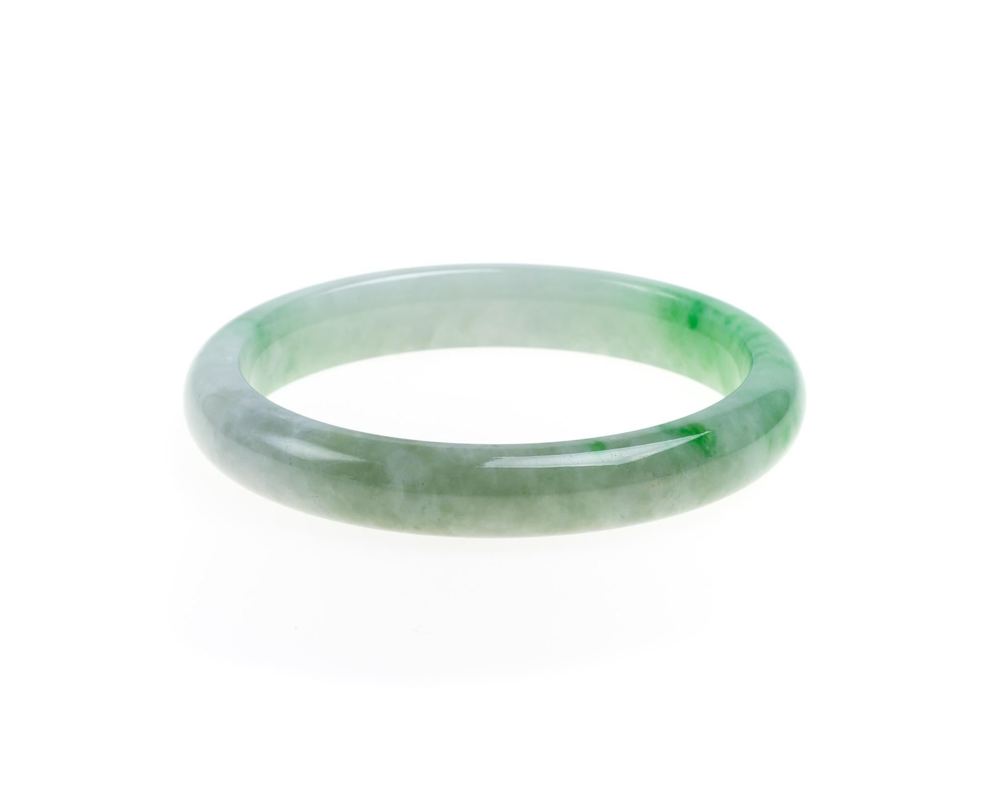 Contemporary Green Jadeite Jade Bangle, Certified Untreated For Sale