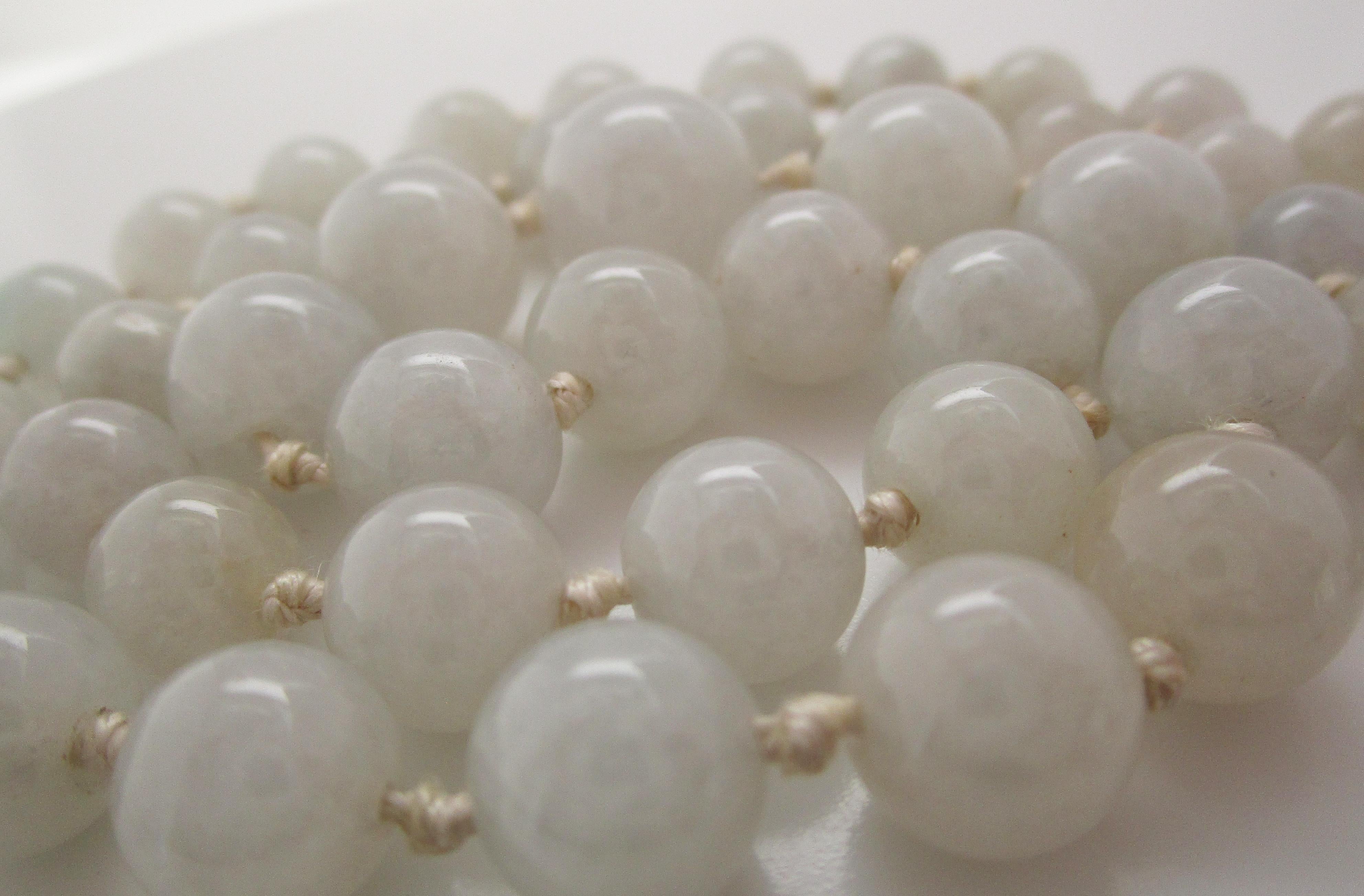 Modernist Green Jadeite Jade Graduated Single Strand Necklace 14k Gold Clasp GIA Report