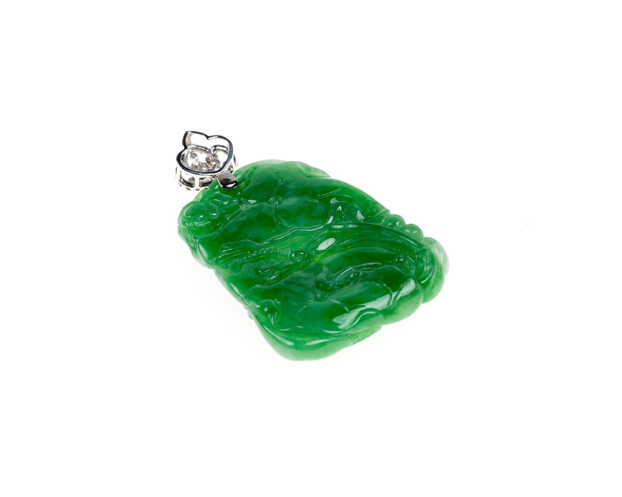 Grüner Jadeit Jade Lotusblume und Diamant Anhänger:: zertifiziert unbehandelt (Rohschliff)