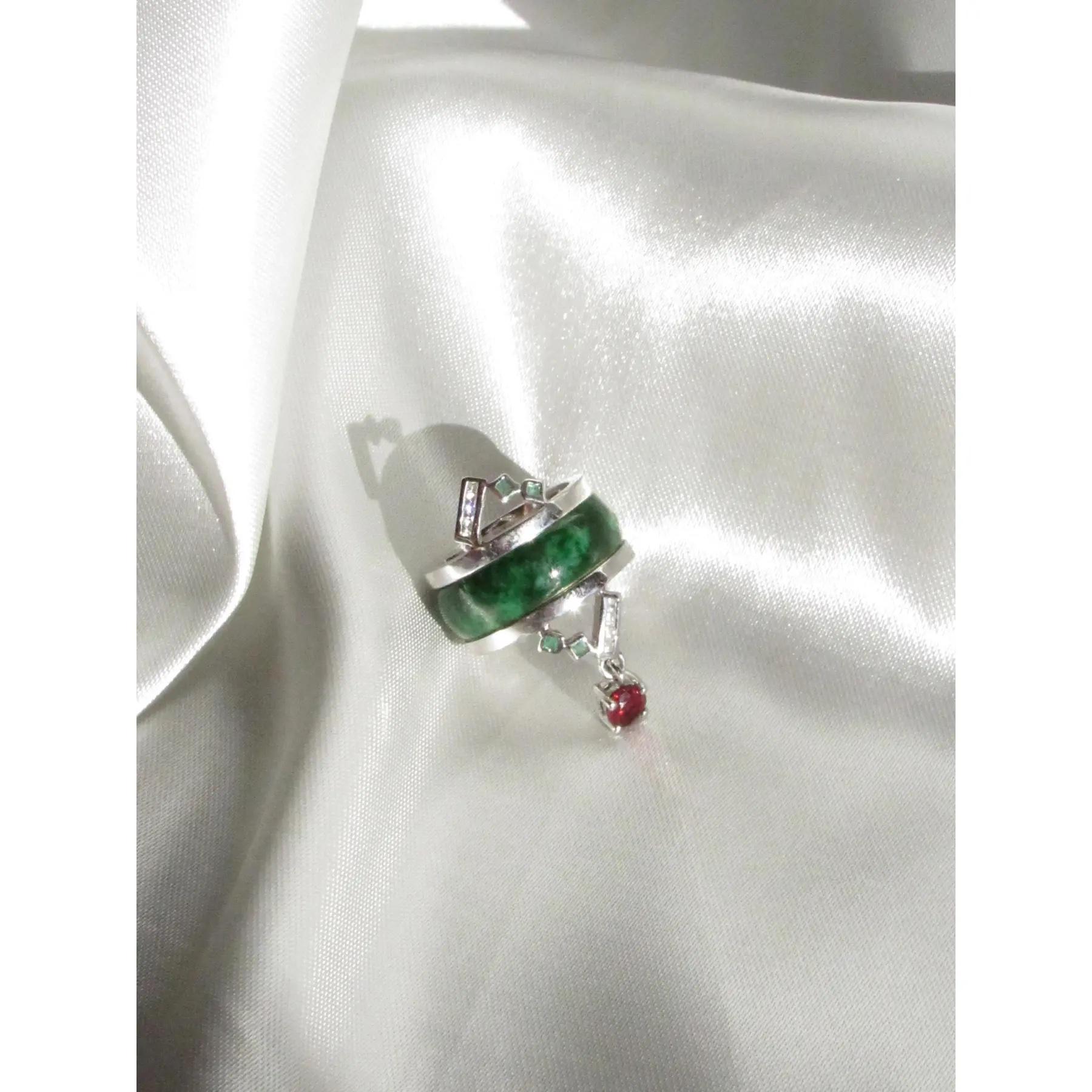 Art Deco Green Jadeite Jade White Gold Cocktail Ring, Size 7 For Sale