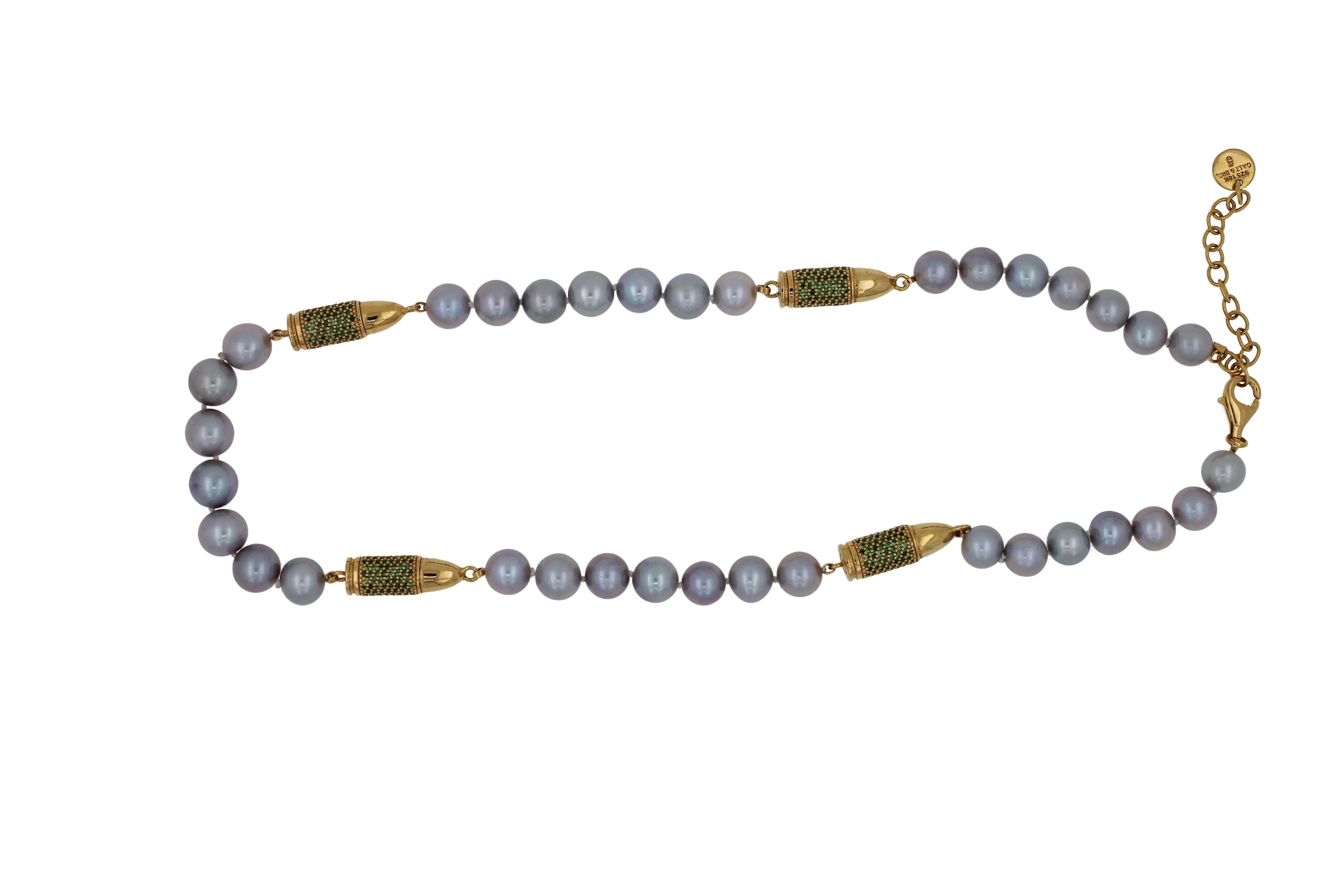 Green Tsavorite Pave Set Gold Bullet Rocket Silver Pearl Silver Vermeil Necklace
*Genuine Green Tsavorites Gemstones 5.00 CTW
* Natural Silver Pearls
* 18K Yellow Gold Vermeil
* 18 to 20 Inches Adjustable Clasp
* In-Stock & Ready to Ship