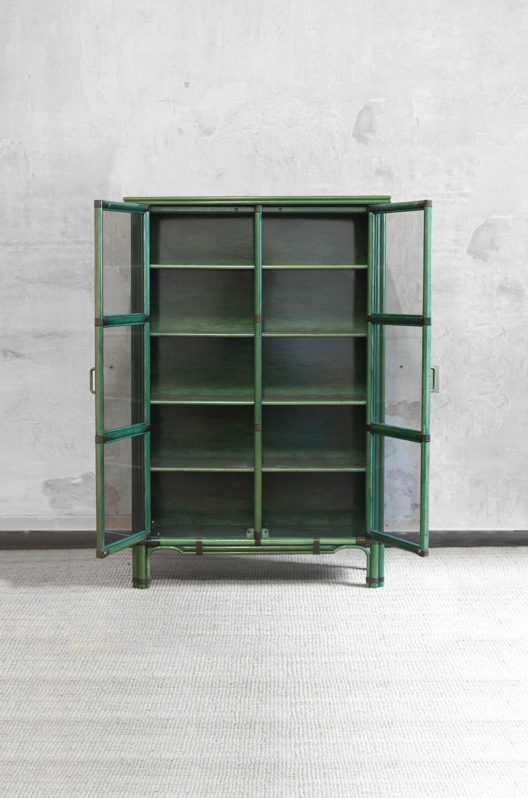 Late 20th Century Green lacquered living room display cabinet, 1980s
