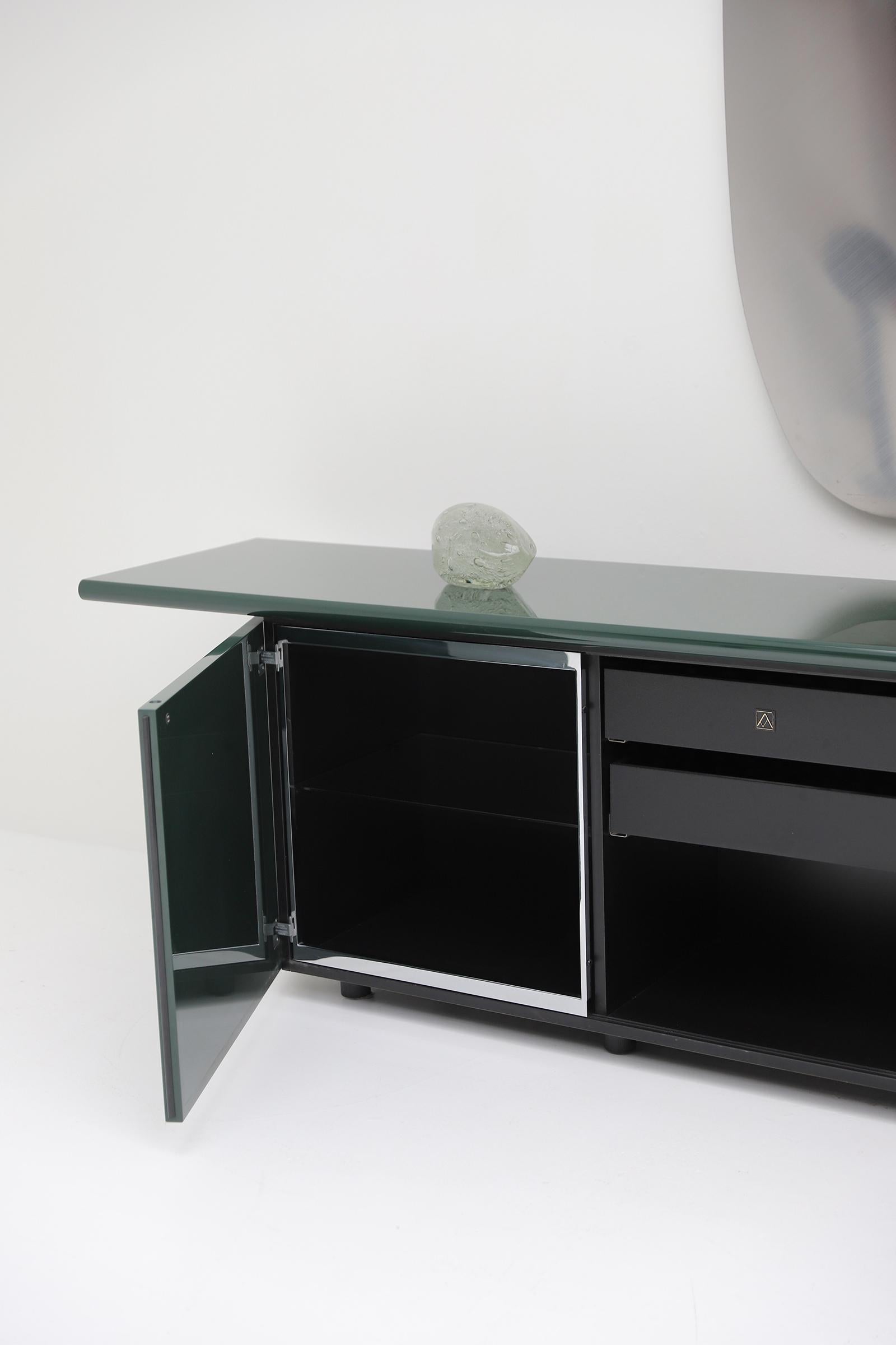 Green Lacquered Sheraton Sideboard by Giotto Stoppino for Acerbis 1977 6