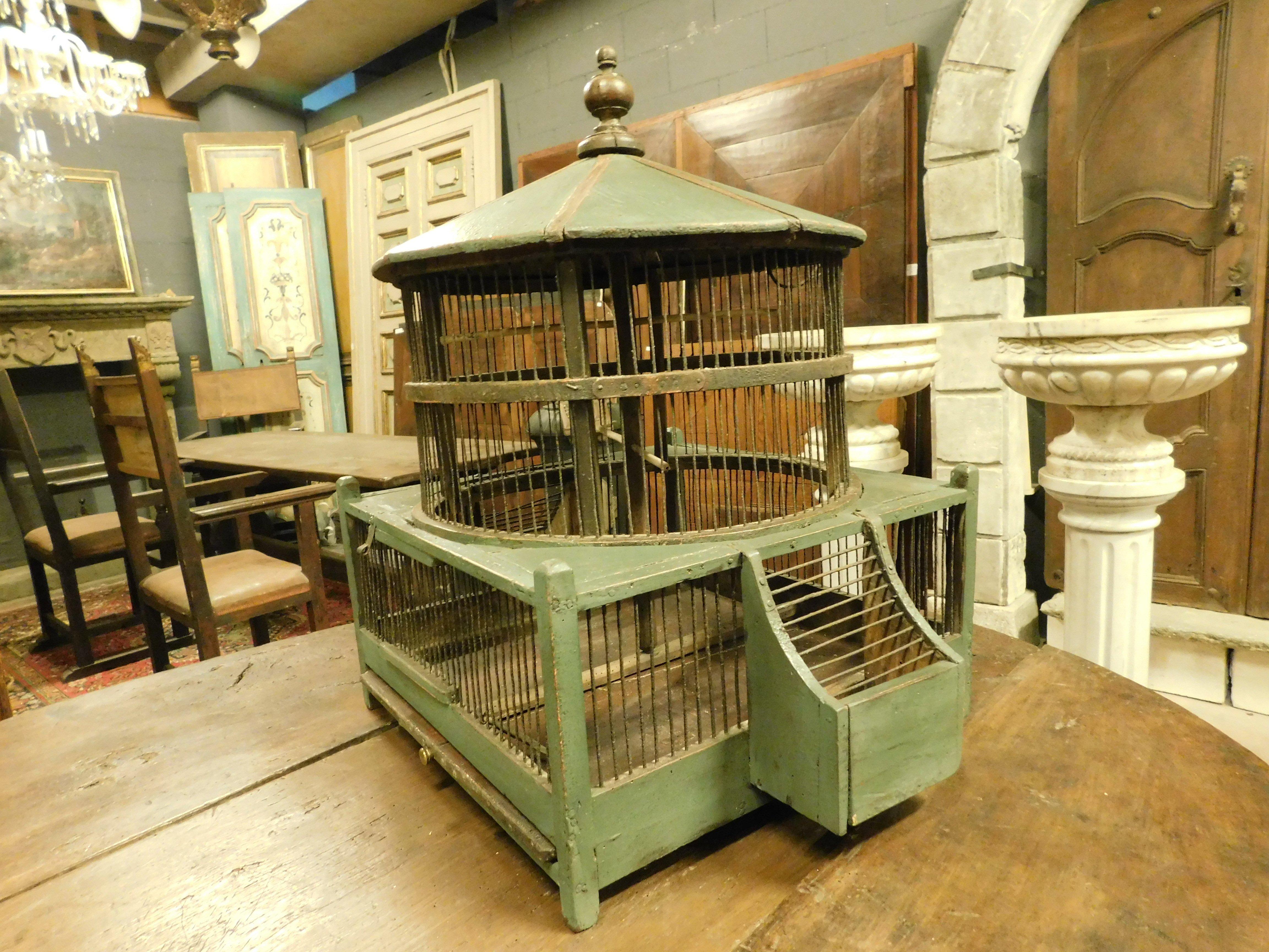 Italian Green lacquered wooden bird cage, Italy