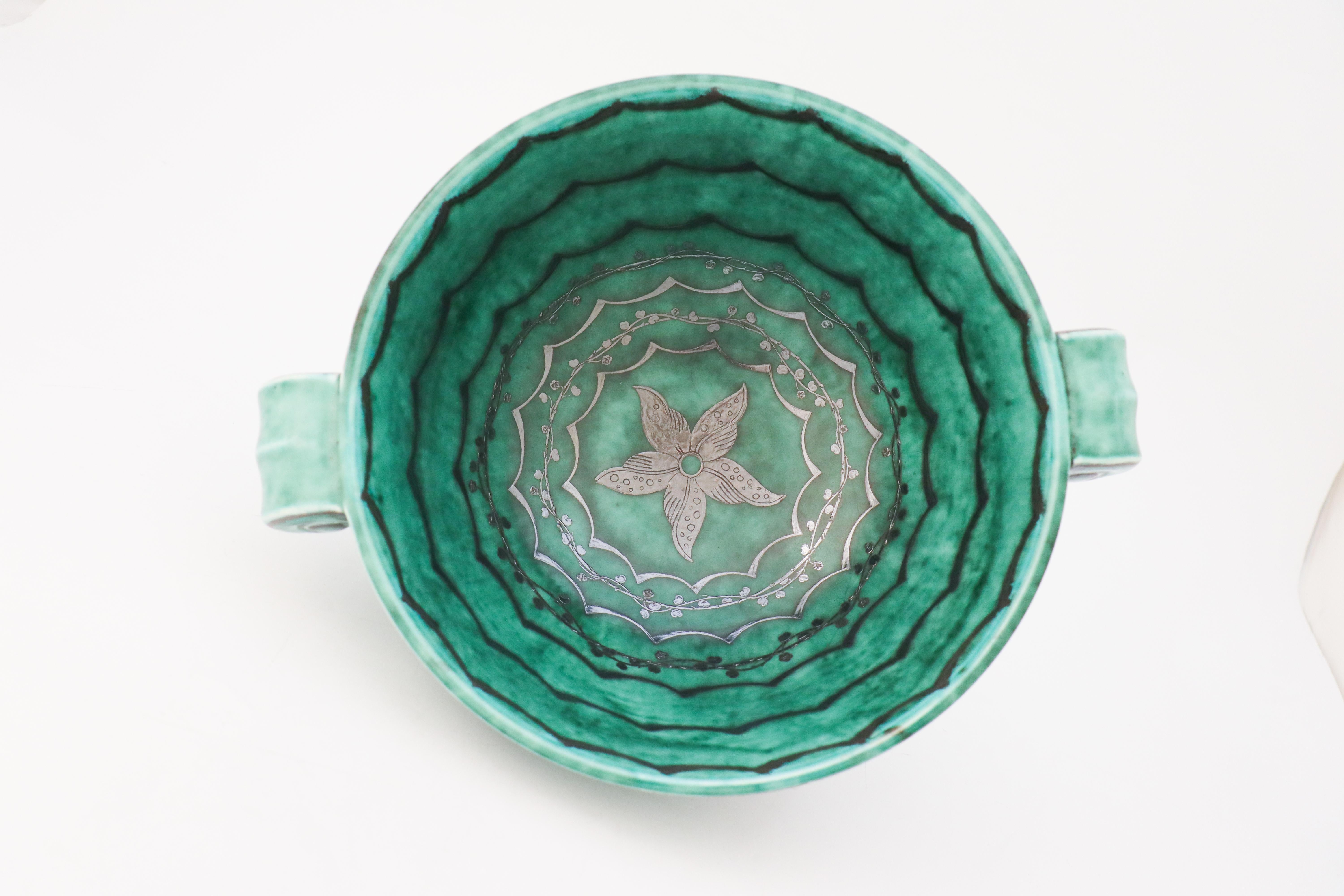 Green Large Bowl Argenta #901, Wilhelm Kåge Fish, Scandinavian Modern, Dragon For Sale 1