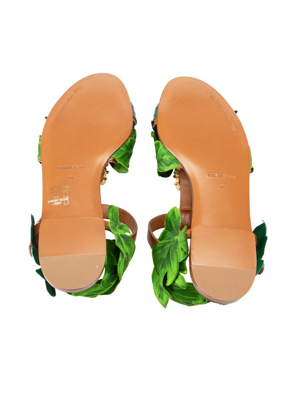 Green Leaf Leather Keira Crystal Sandals Size IT 36 In New Condition For Sale In London, GB