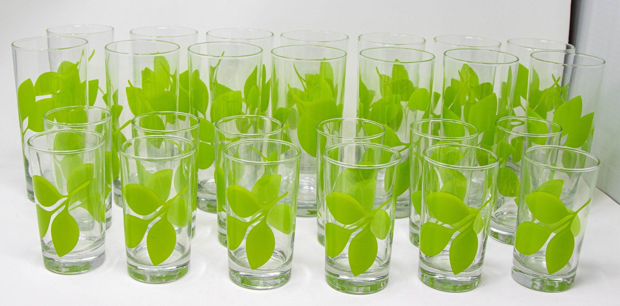 Green Leaf Organic Pattern Drinking Glasses Barware Tumblers Set of 26 For Sale 5