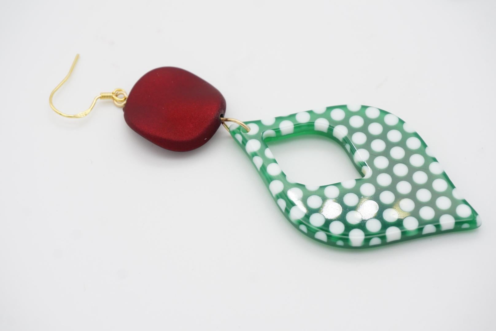 Green Leaf Polka Dot Matte Burgundy Round Disc Retro Hook Drop Pierced Earrings For Sale 3