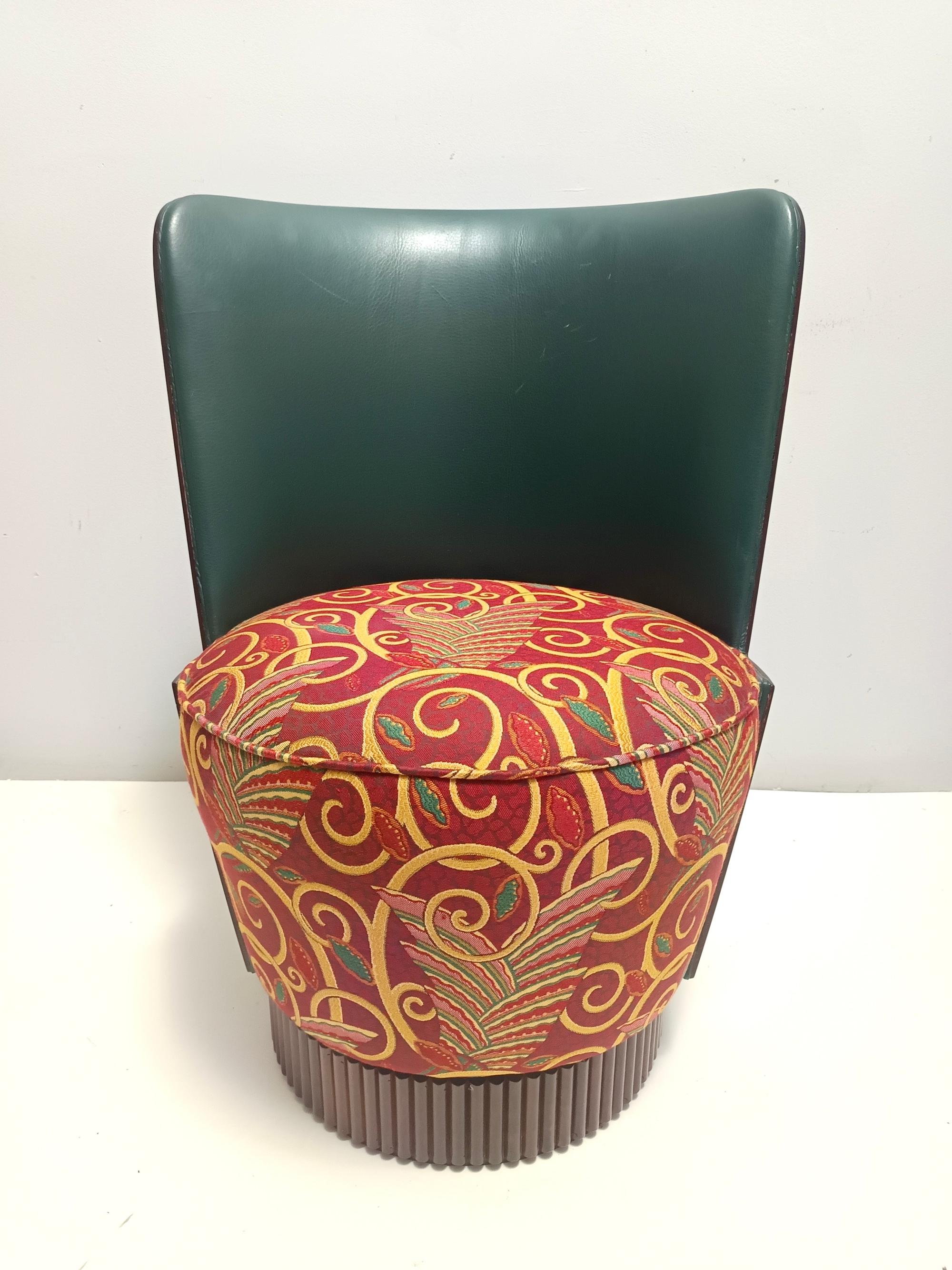 Loungesessel aus grünem Leder und gemustertem Stoff von Adam Tihany für Colbert, 1995 im Angebot 1