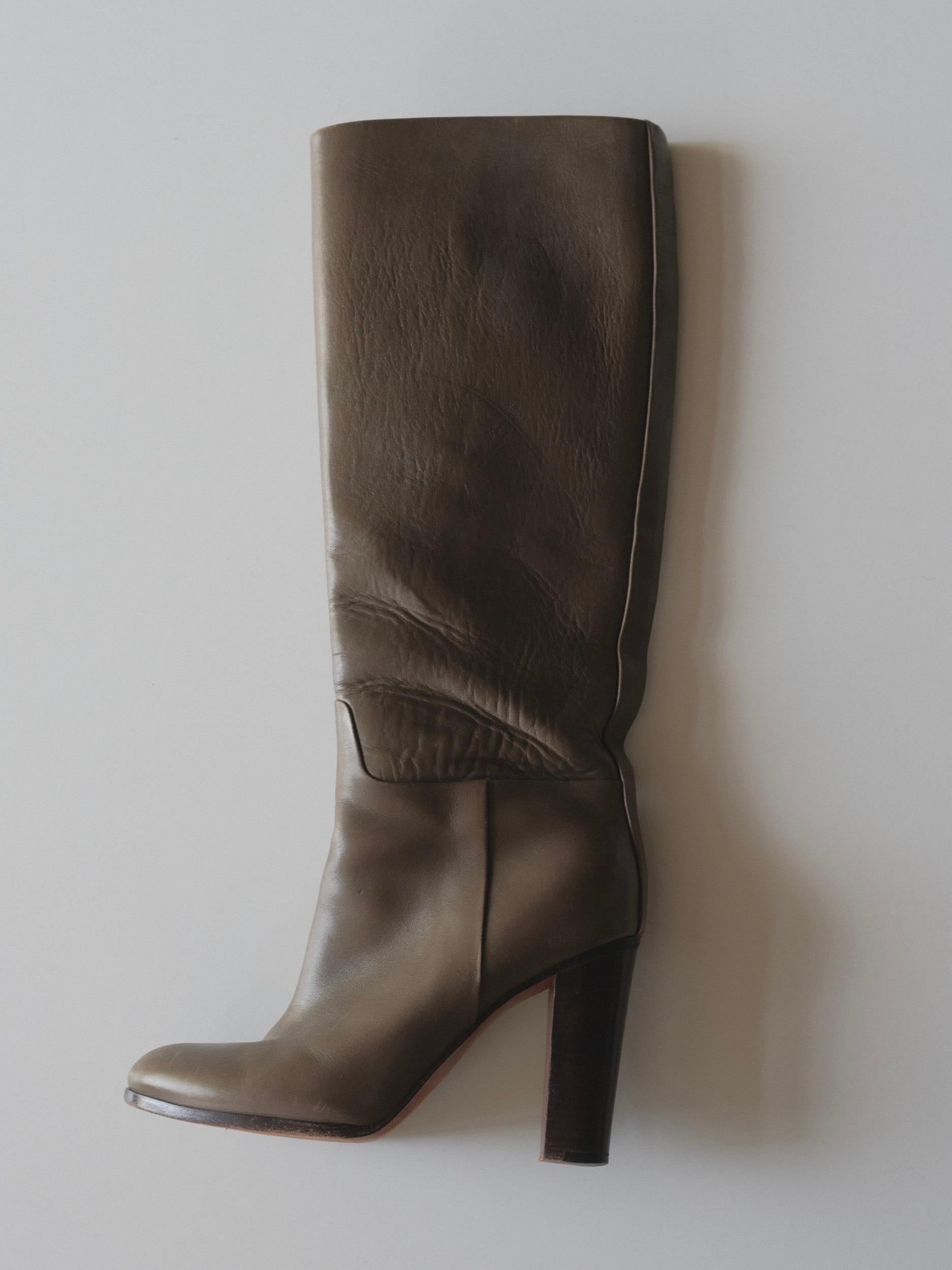 Green Leather Céline Phoebe Philo Knee High Boots 38 For Sale 9