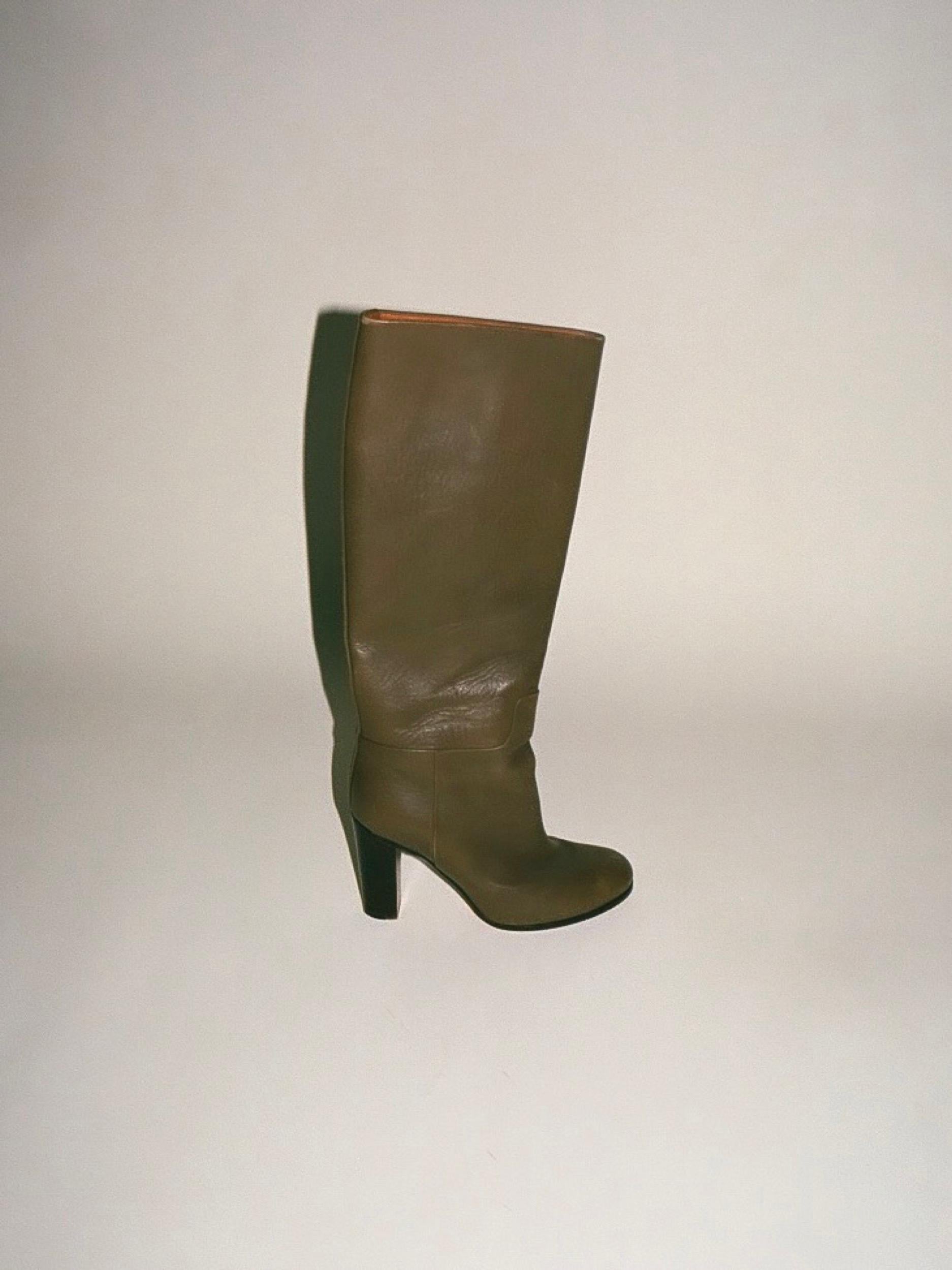 Women's Green Leather Céline Phoebe Philo Knee High Boots 38 For Sale