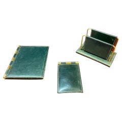 Set da scrivania in pelle verde di Jacques Adnet, Francia, anni ’50