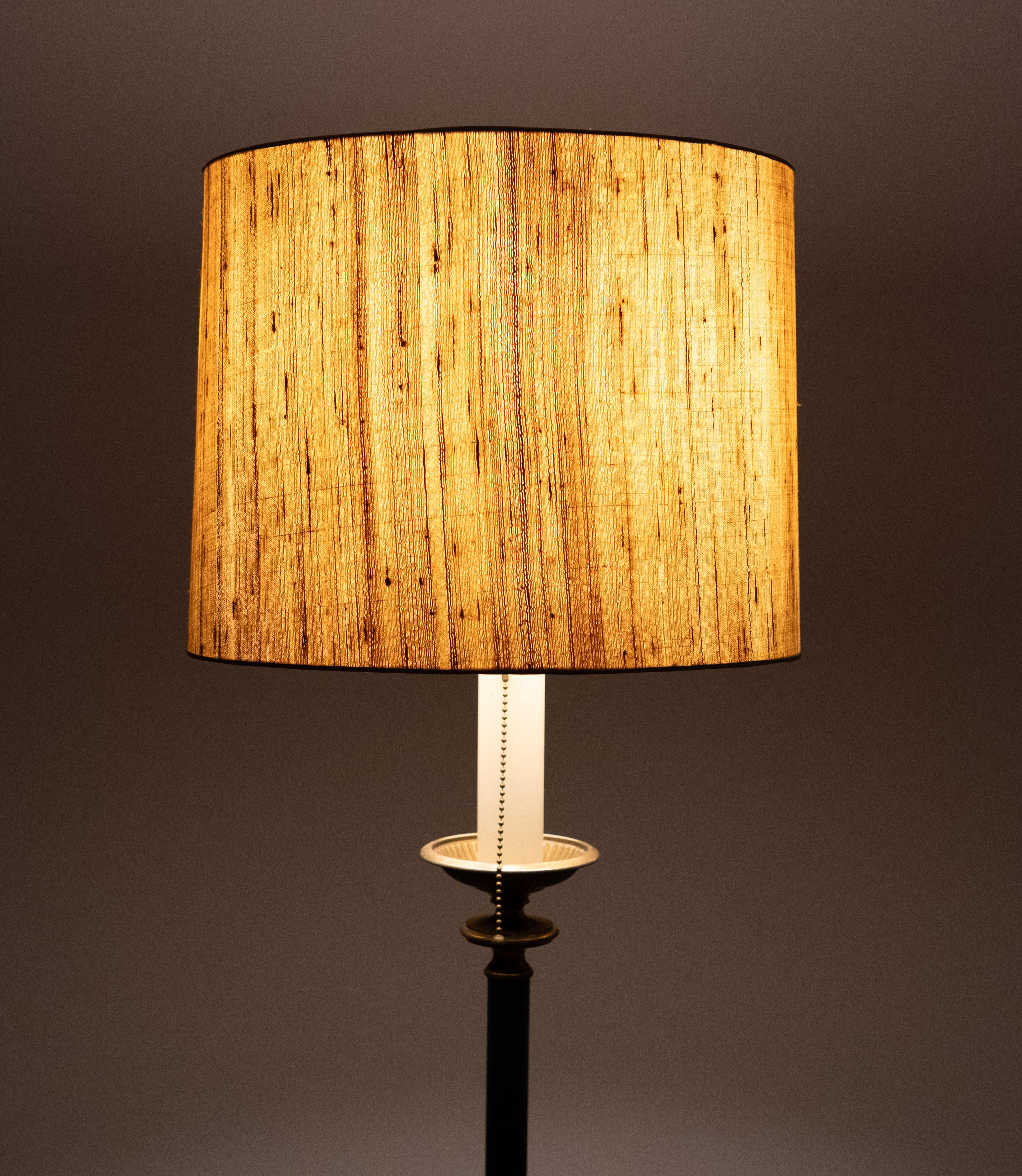 Milieu du XXe siècle Lampadaire en cuir vert Jacques Adnet de style années 50 France en vente