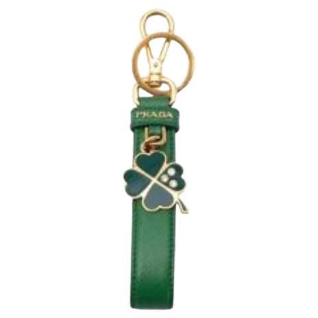 Green leather Lucky Charm keyring For Sale