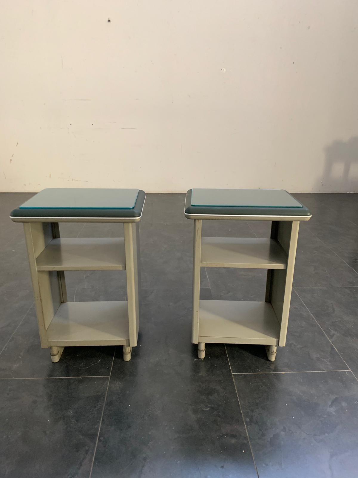 Pair of green leatherette and metal cabinets with shelf, Italy, 60s. Provenance Gabicce Mare city hall.
Packaging with bubble wrap and cardboard boxes is included. If the wooden packaging is needed (fumigated crates or boxes) for US and