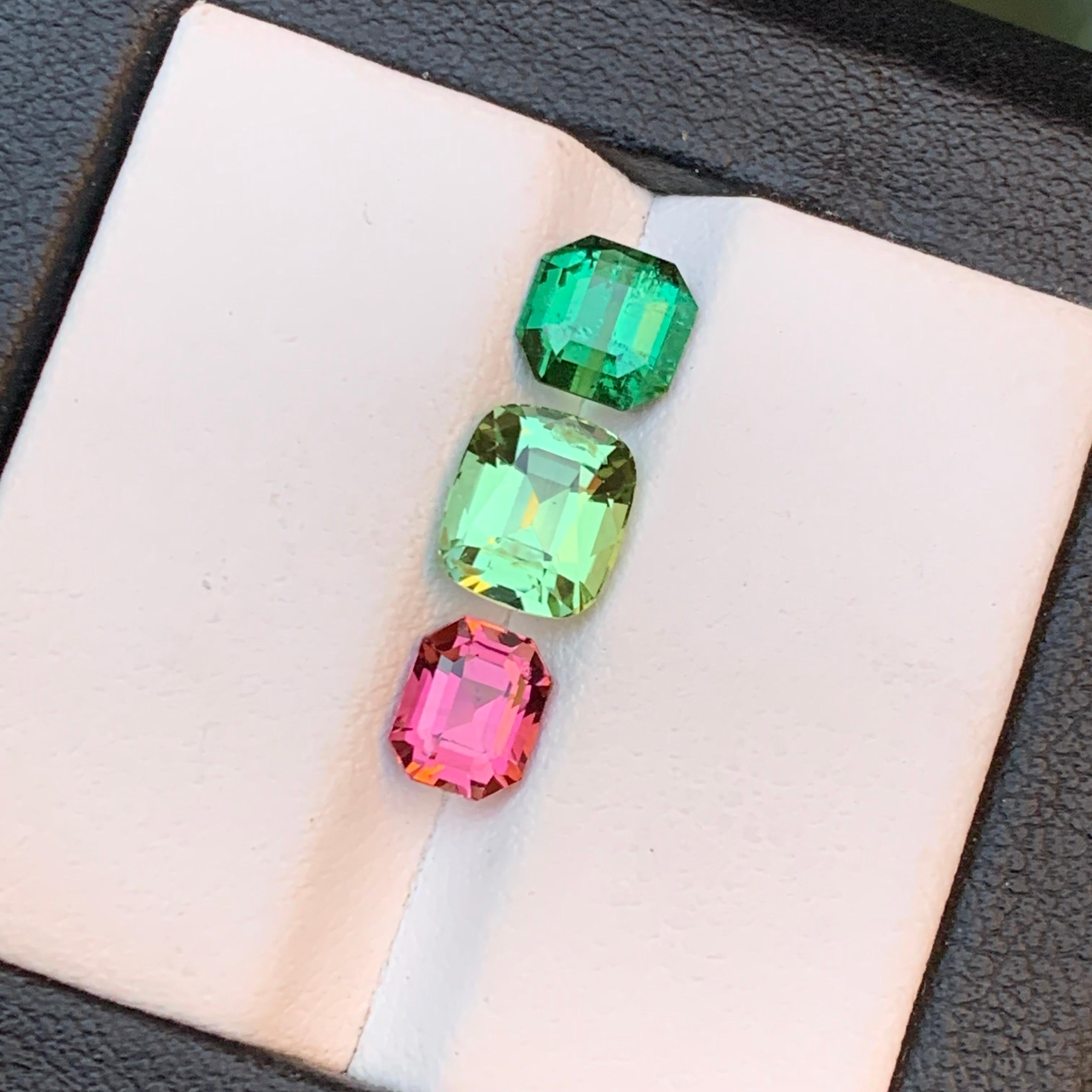 Green, Light Pale Green, & a Pink Natural Tourmaline Loose Gemstones 3.70 Carat For Sale 2