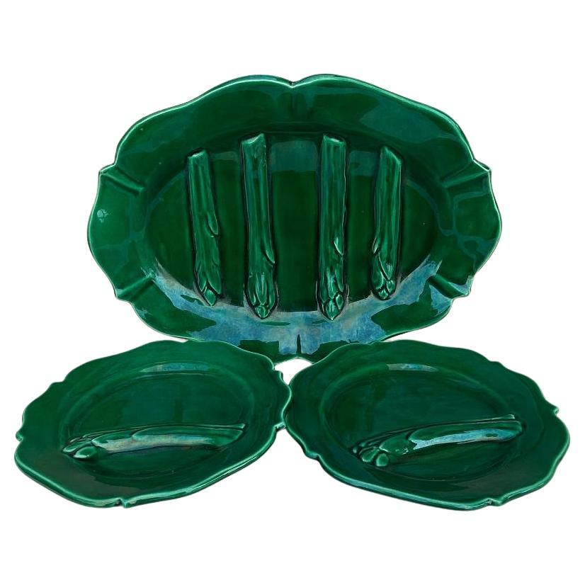 Mid-Century French Green Majolica Asparagus Set of 13 Pieces Vallauris For Sale