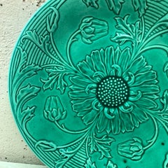 Green Majolica Daisies Plate Saint Clement, circa 1890