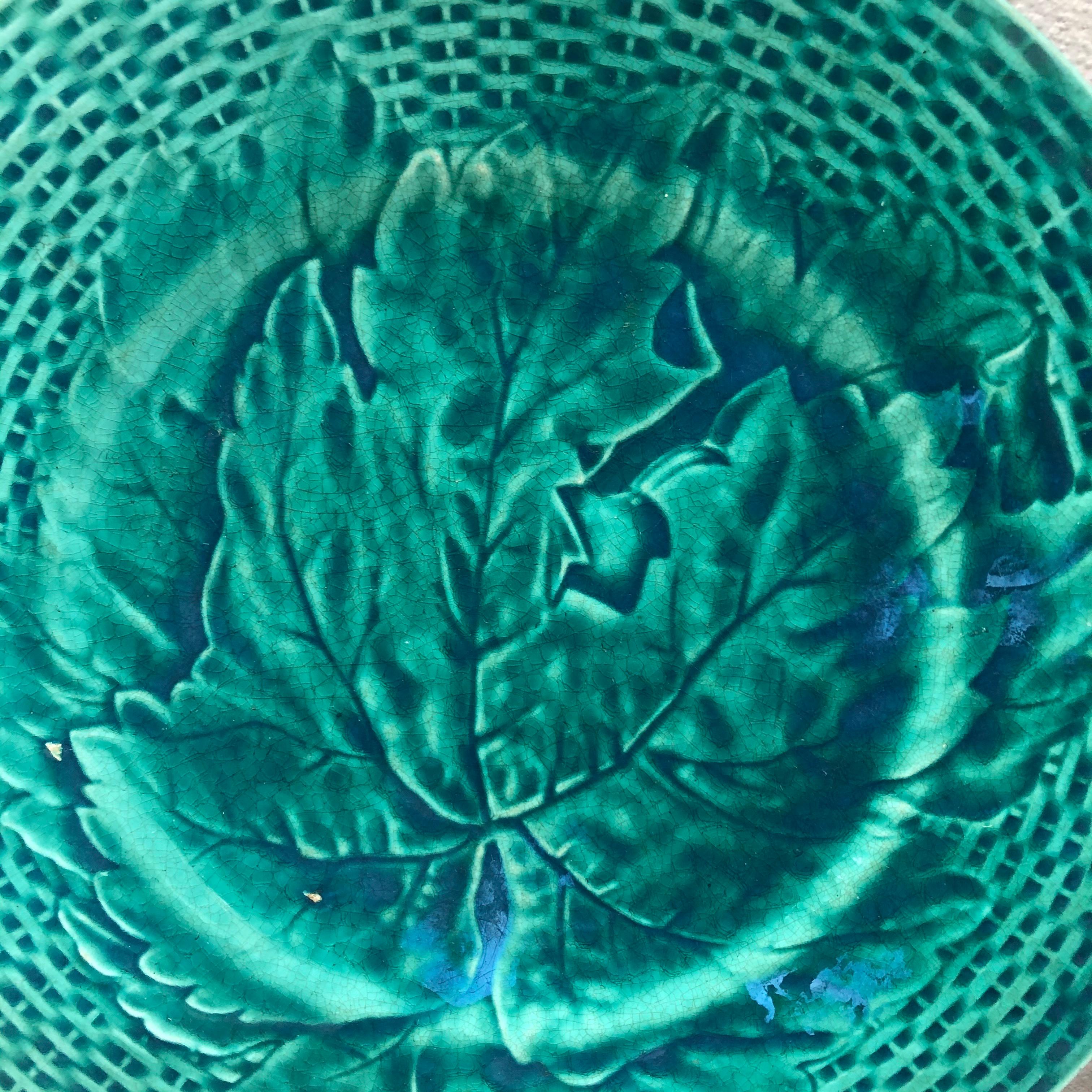 Green Majolica leaves plate, circa 1890.