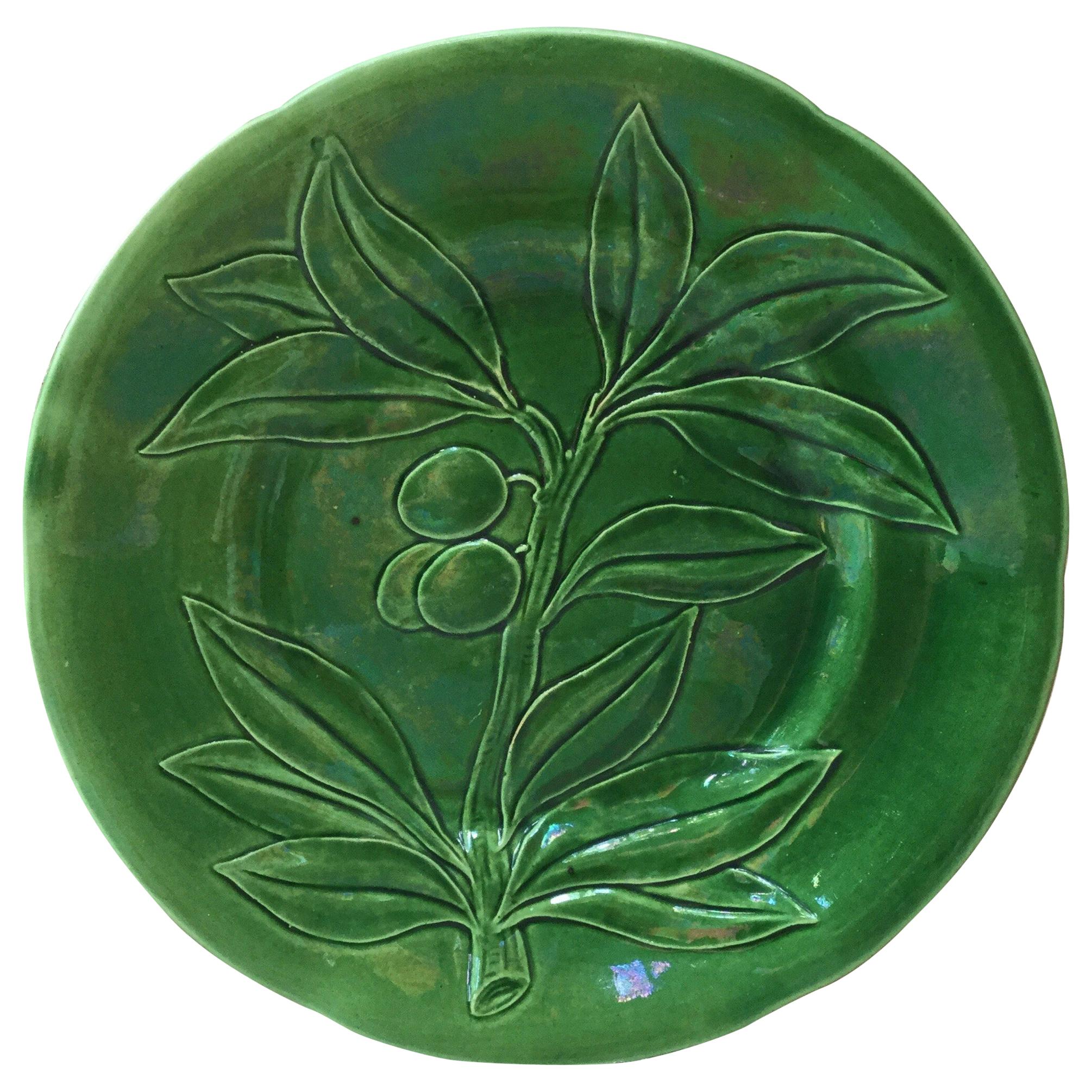 Green Majolica Olive Plate Choisy Le Roi, circa 1890
