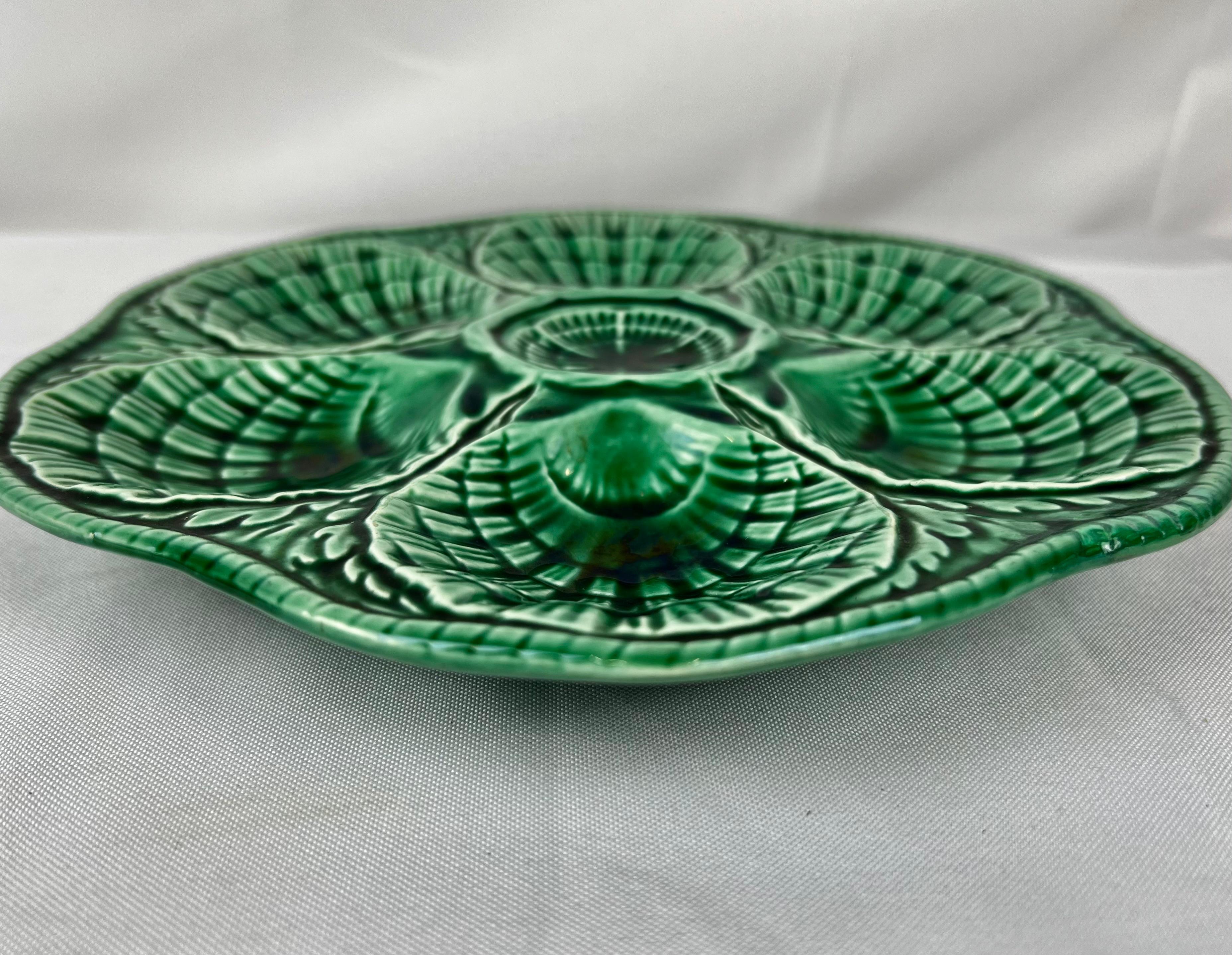 Green Majolica oyster plate by Sarreguemines, France 2