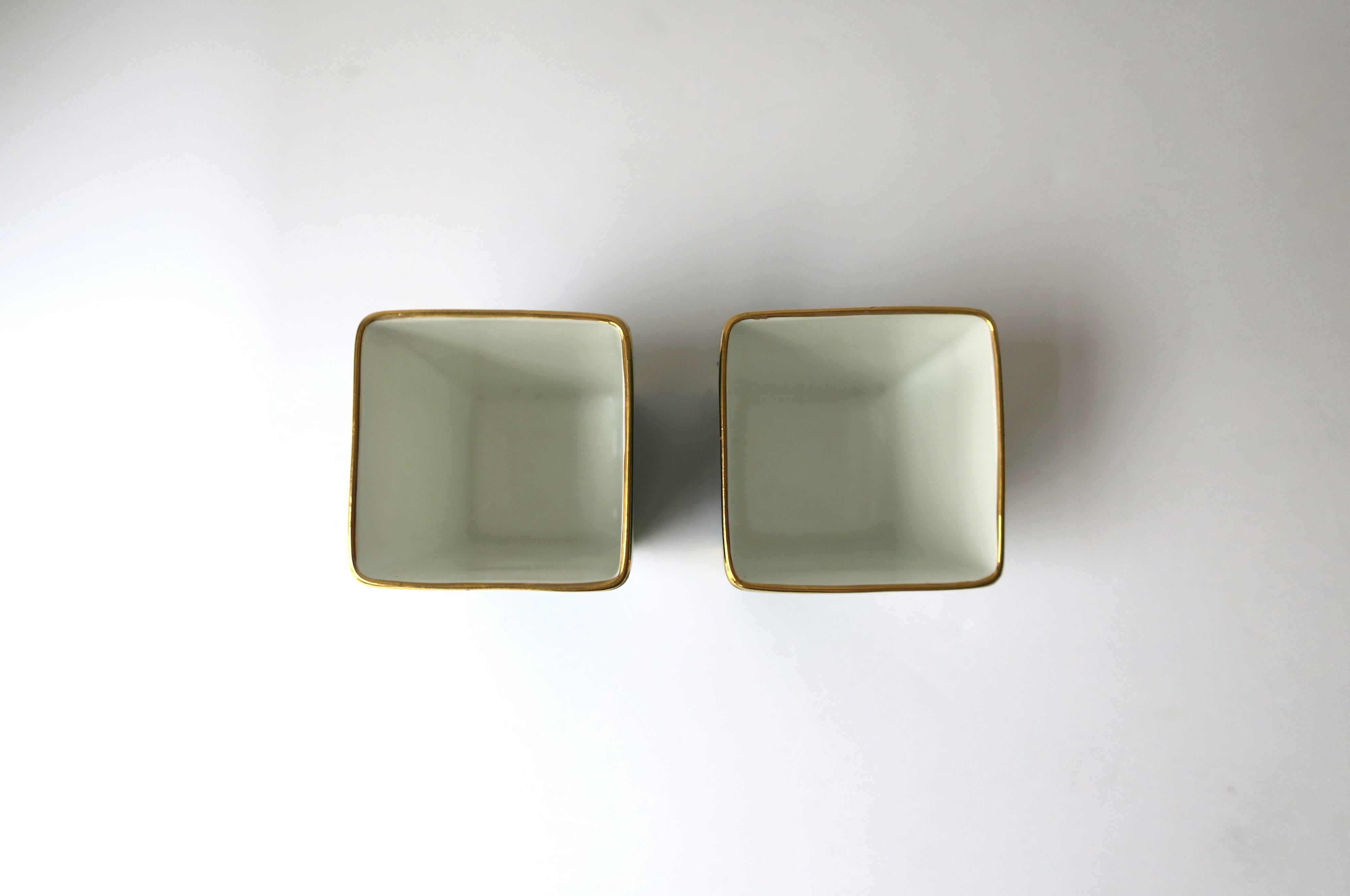 Malachite and Gold Porcelain Desk Pen or Vanity Holders, or Vases, England, Pair 10