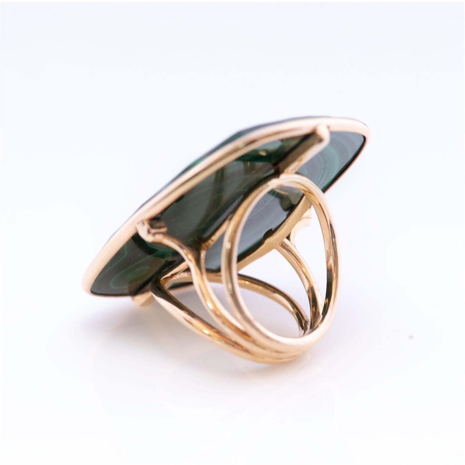 Green Malachite Ring In New Condition For Sale In Los Angeles, CA